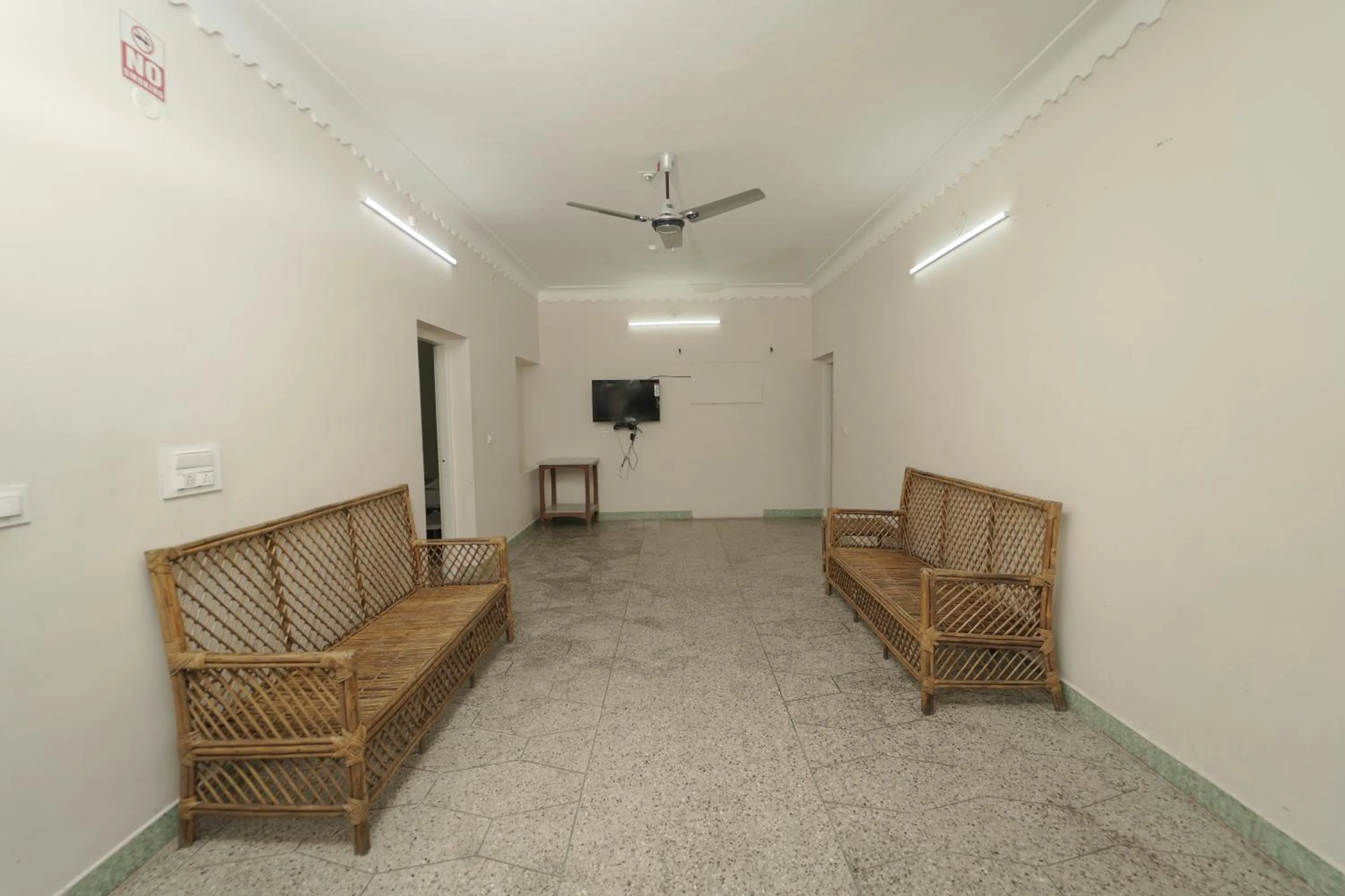 Living room in JUNGLE PARADISE FARM & GUEST HOUSE