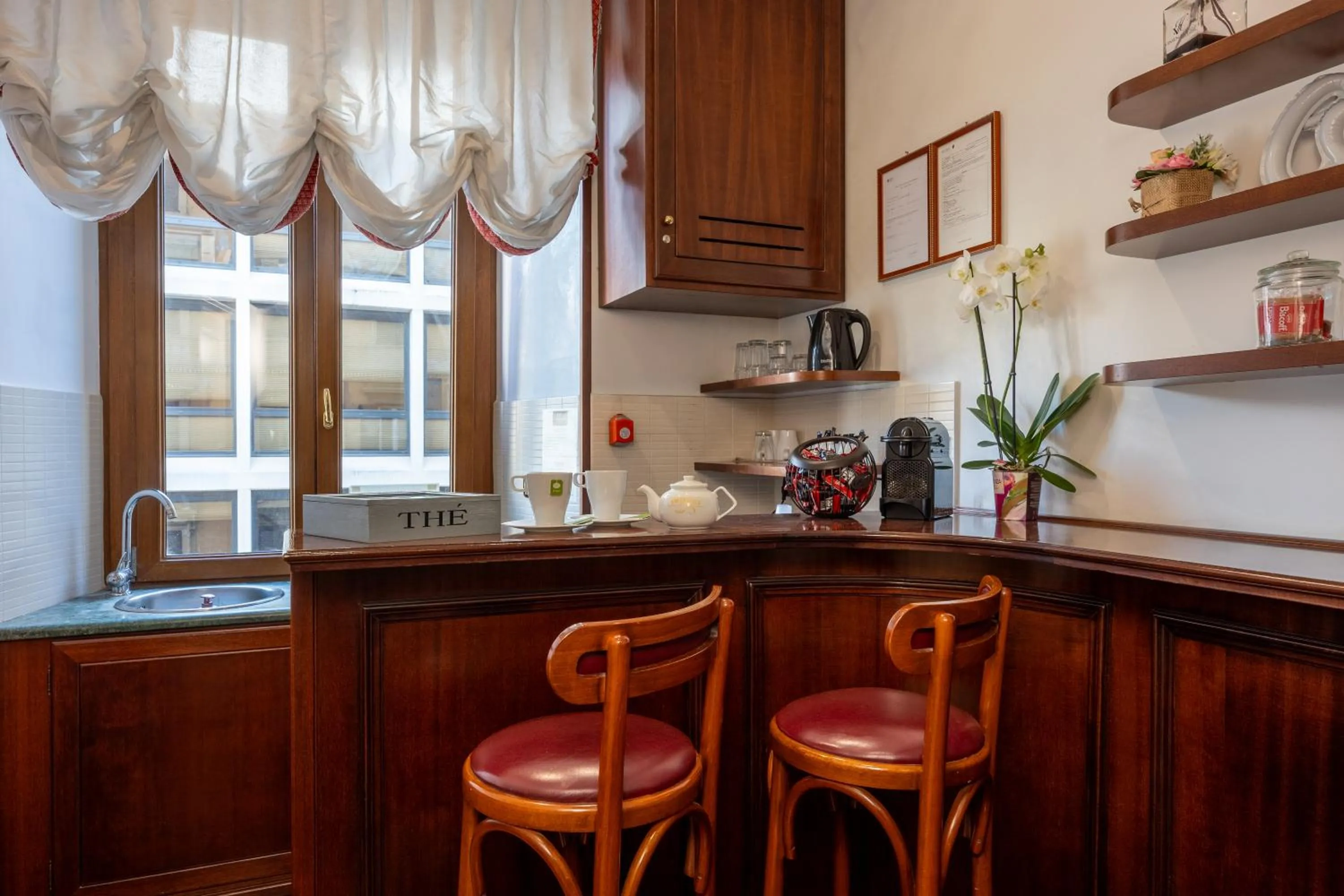 Lounge or bar in Al Viminale Hill Inn & Hotel