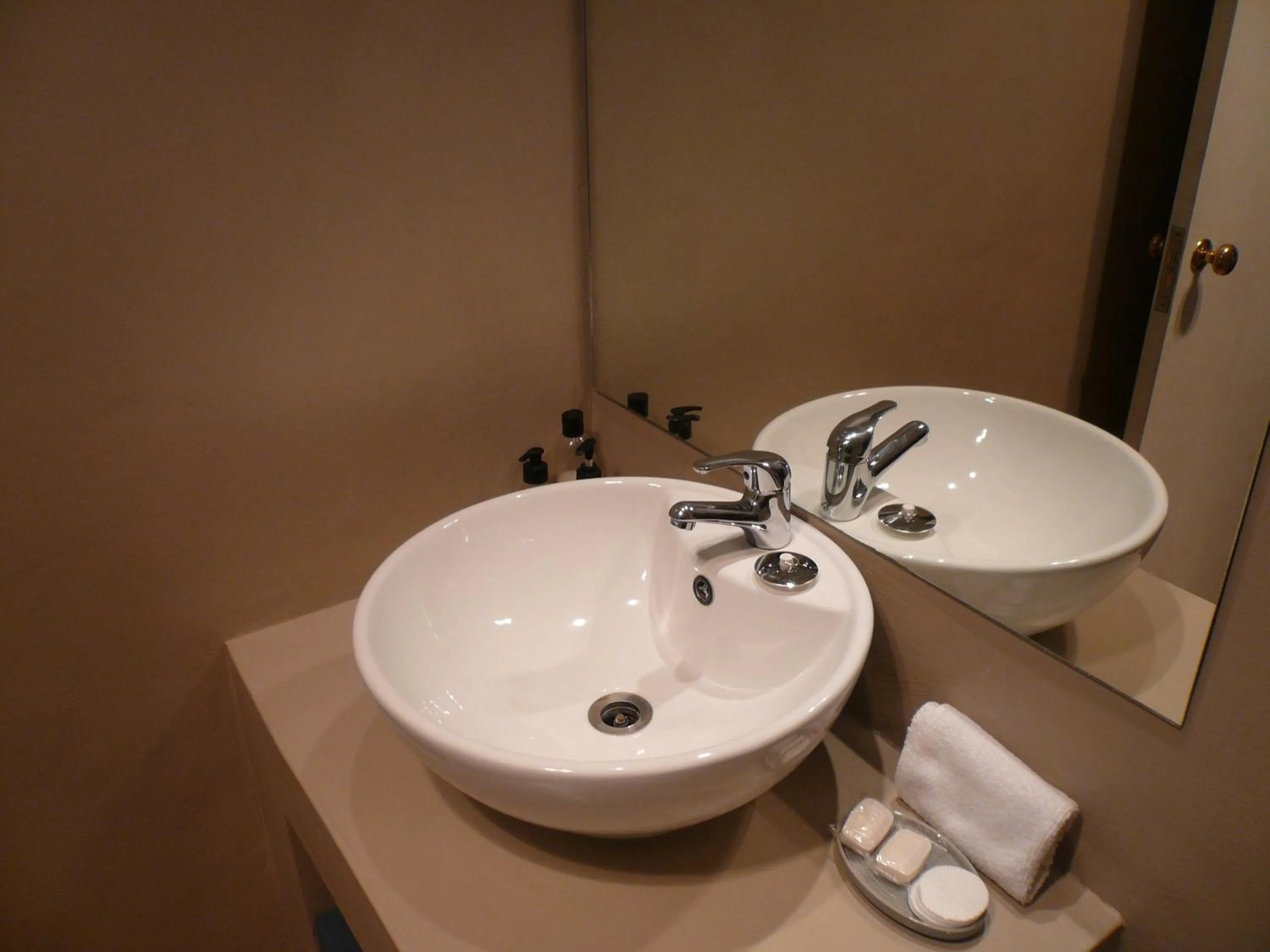 Bathroom in Die Herehuis