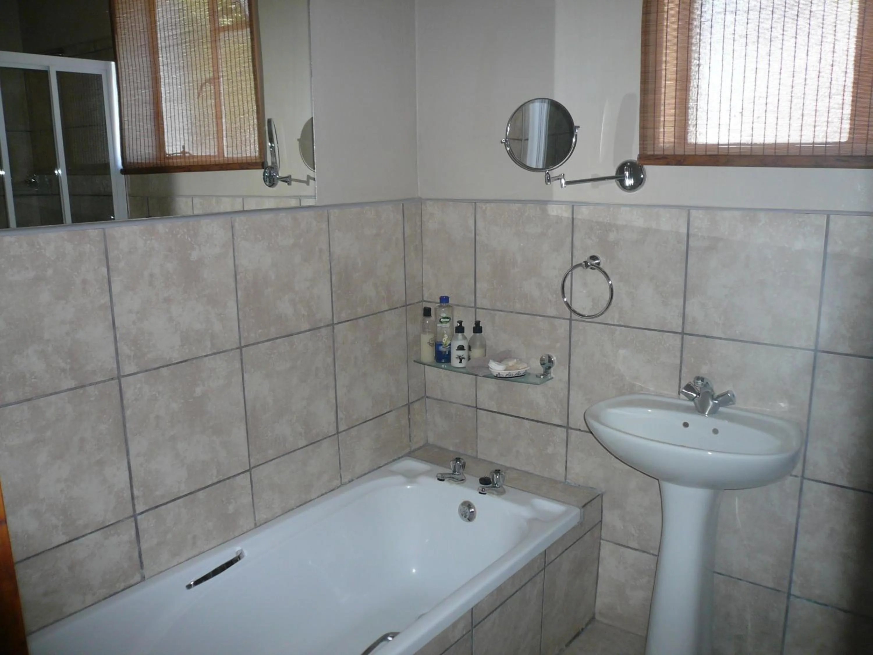 Bathroom in Die Herehuis