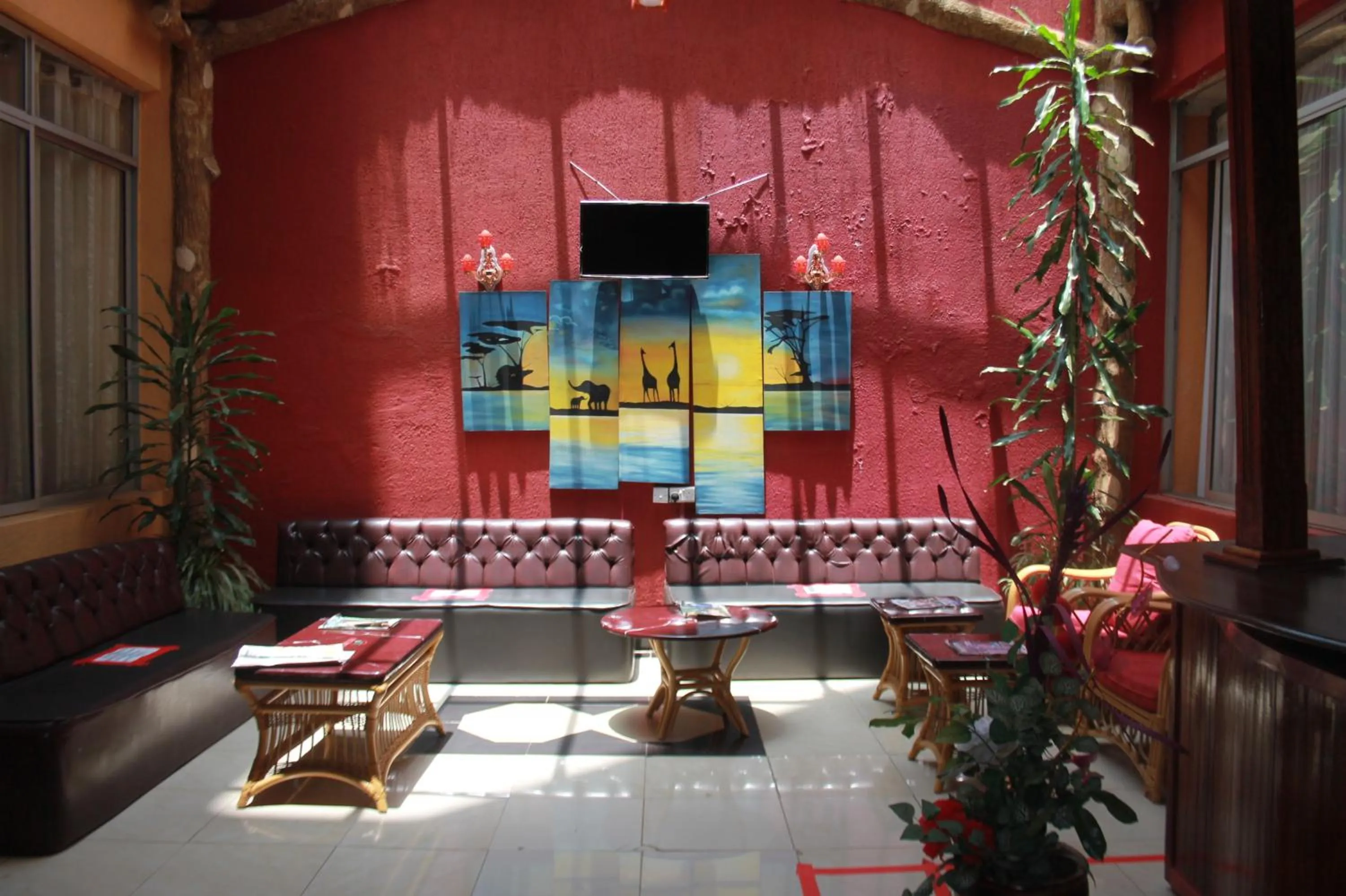 Communal lounge/ TV room in Hotel Winstar