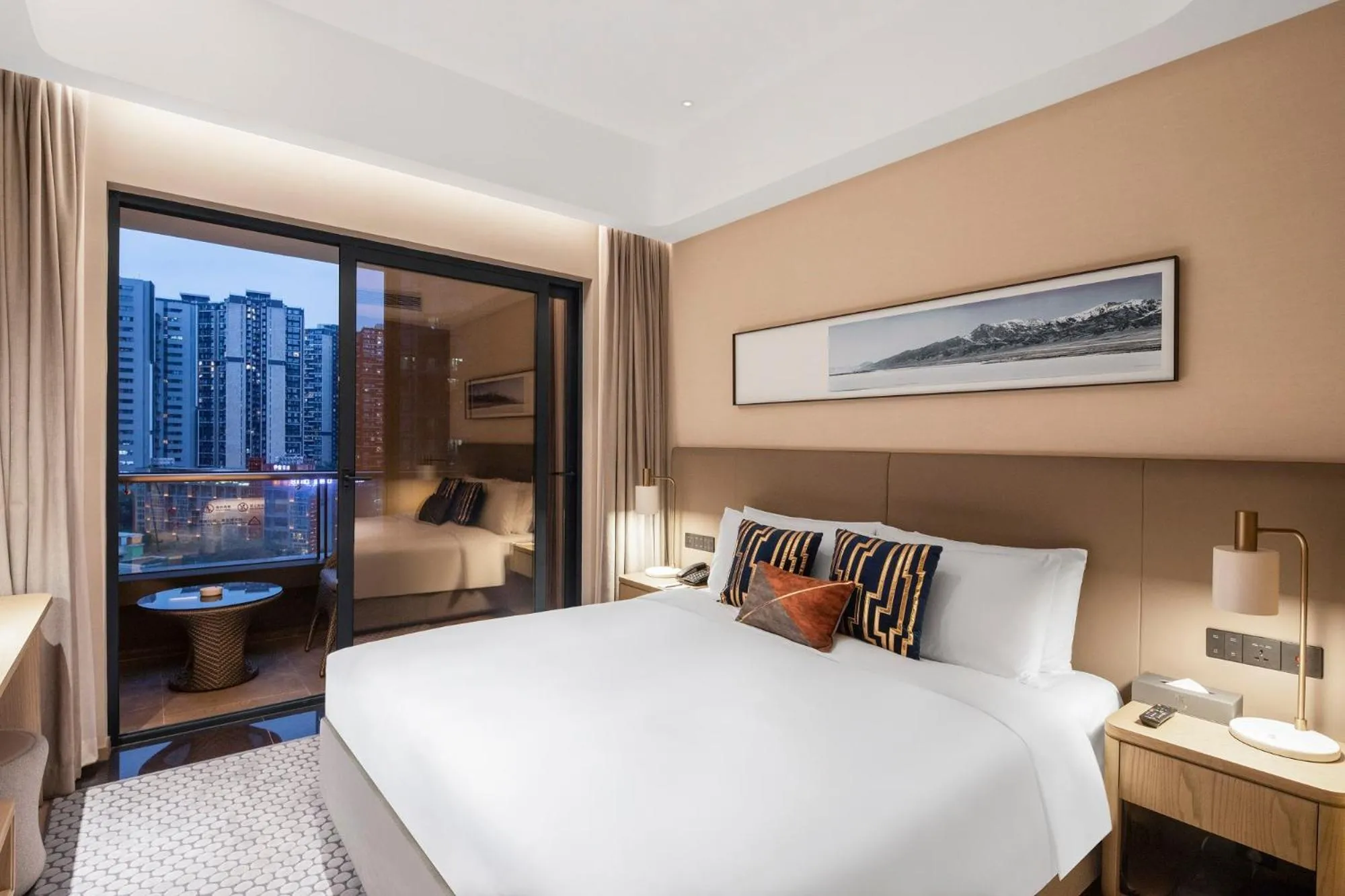 Photo of the whole room, Bed in Primcasa Chengdu