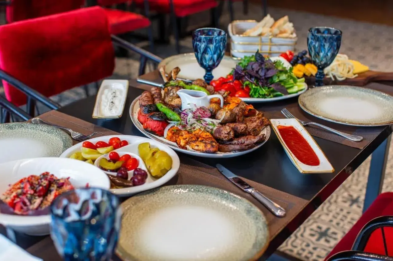 Restaurant/places to eat in Deluxe Park Qusar Resort & Spa Hotel Restaurant/places to eat in Deluxe Park Qusar Resort & Spa Hotel