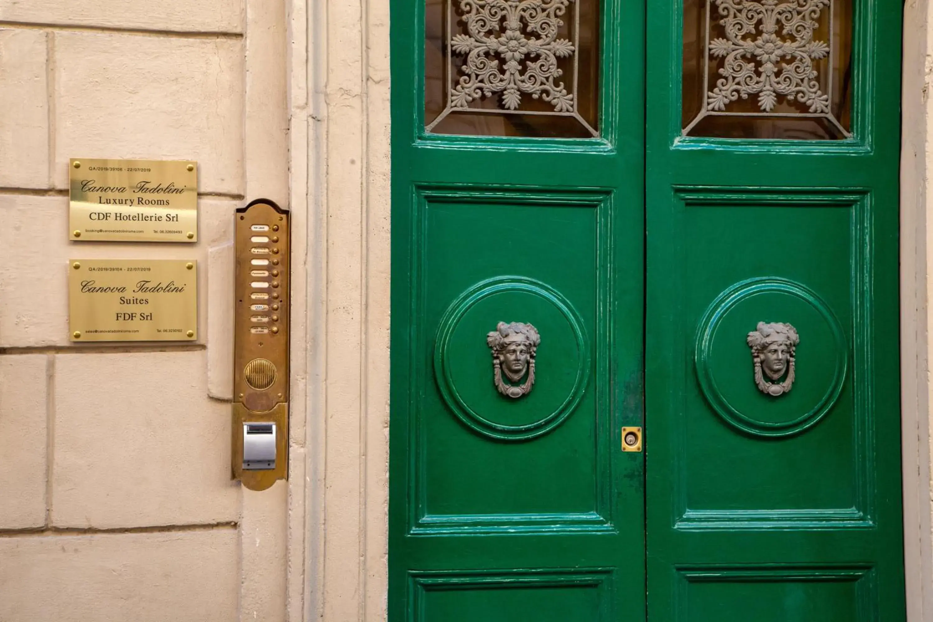 Facade/entrance in Residenza Canova Tadolini - Guesthouse Facade/entrance in Residenza Canova Tadolini - Guesthouse