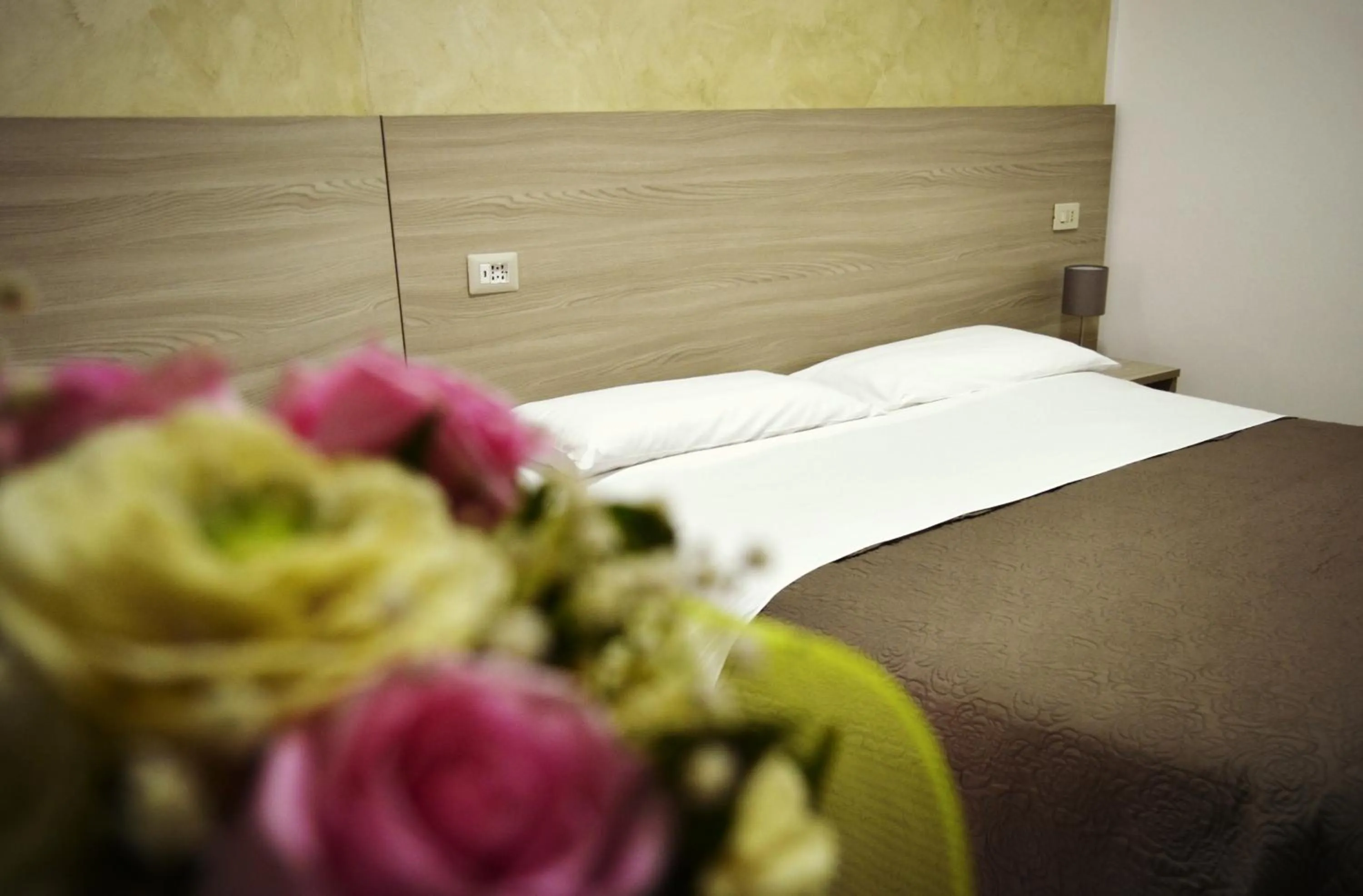 Bed in Hotel Colombo