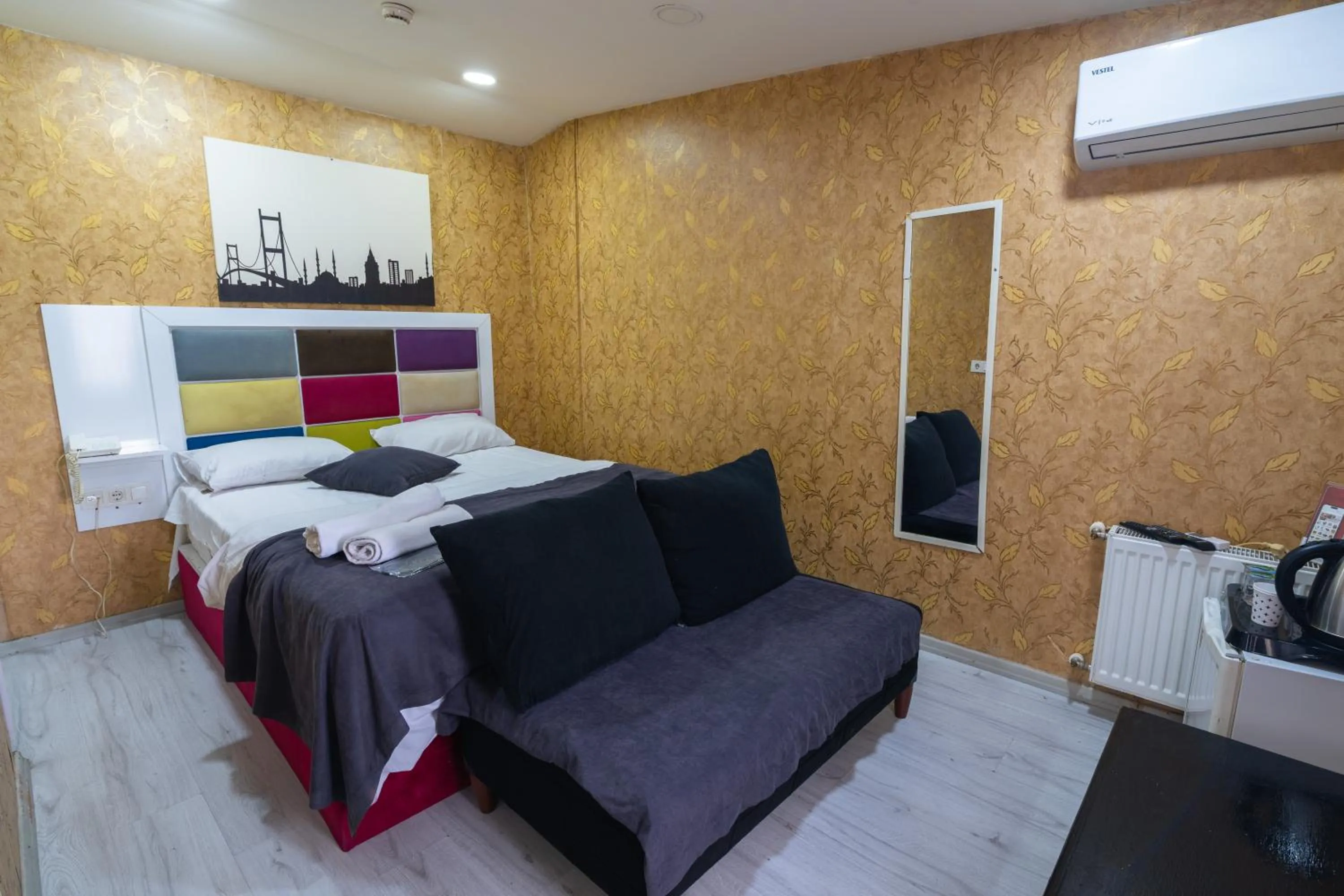 Bed in İmza Hotel Suite