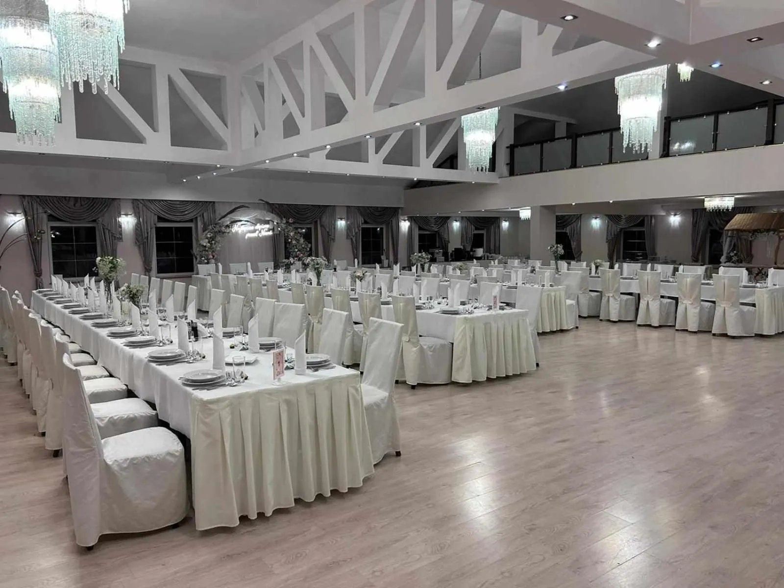 Restaurant/places to eat in A&A PRESTIGE Spólka z Ograniczoną Odpowiedzialnością