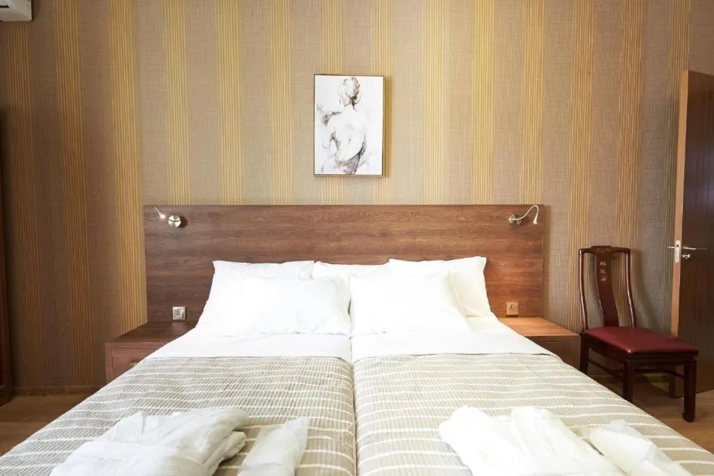 Bedroom in The Hilltop Skyline Hotel