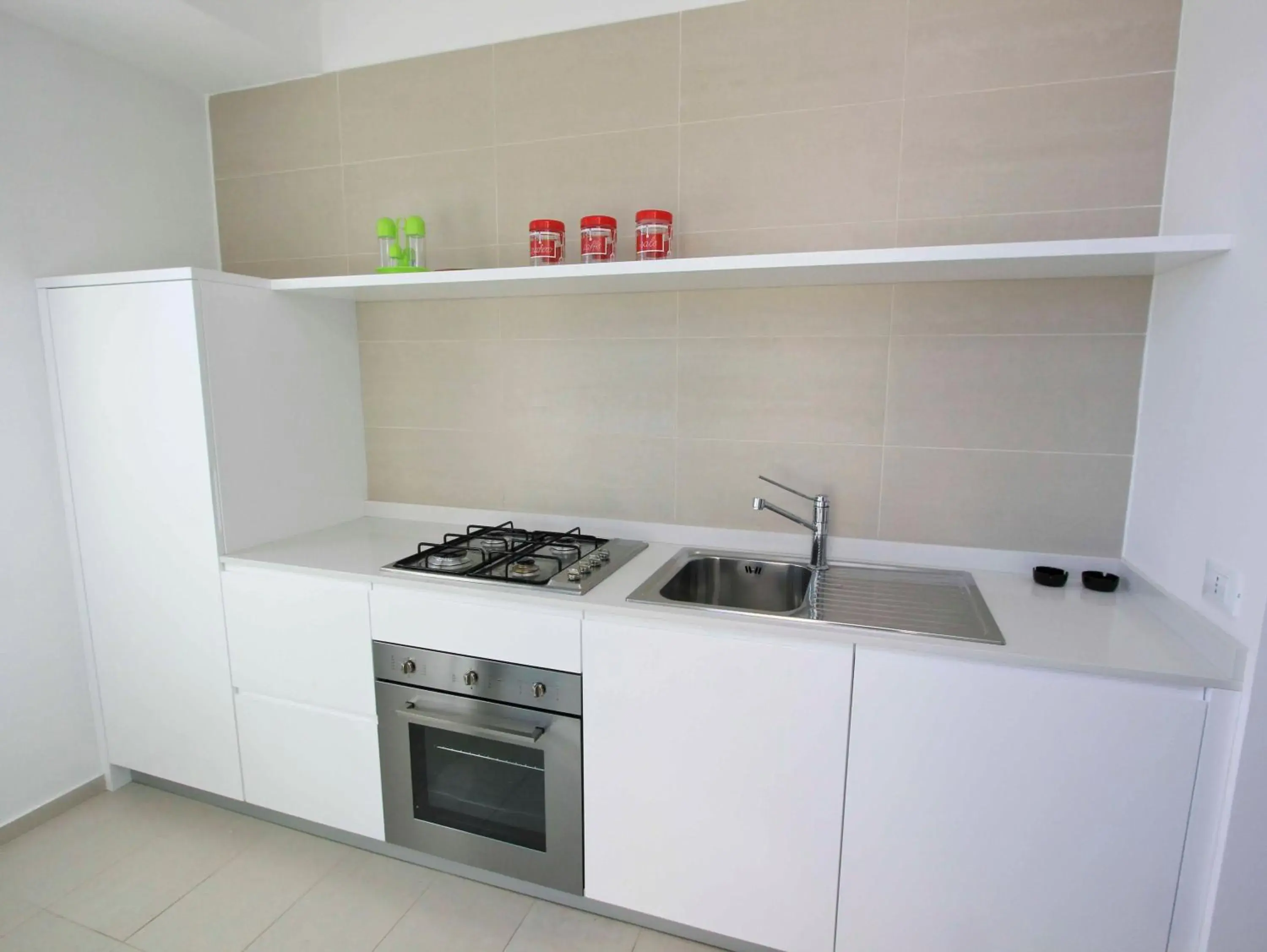 Kitchen or kitchenette, Kitchen/Kitchenette in Appartamenti Sud Est