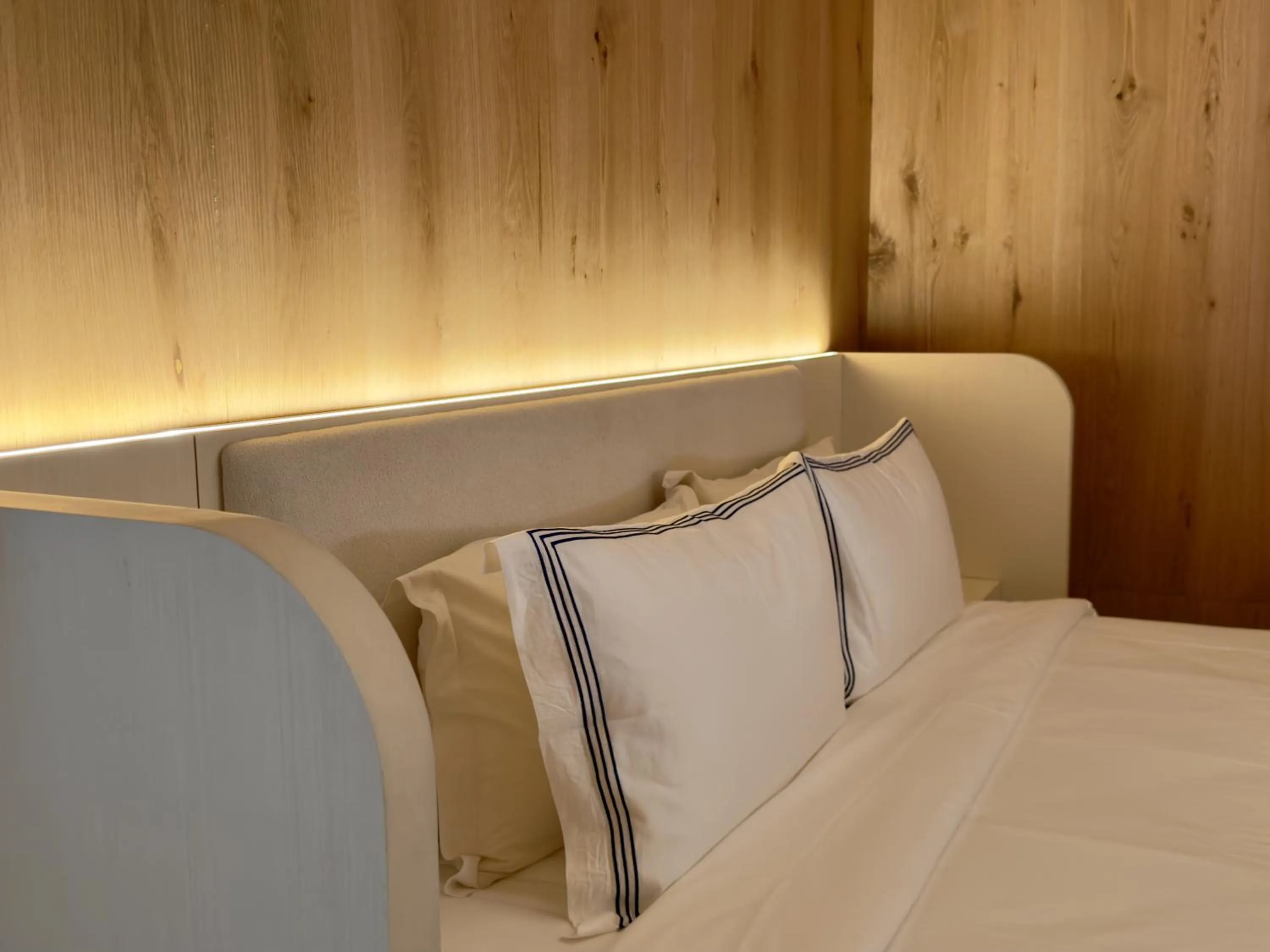 Bedroom, Bed in Found Mansion