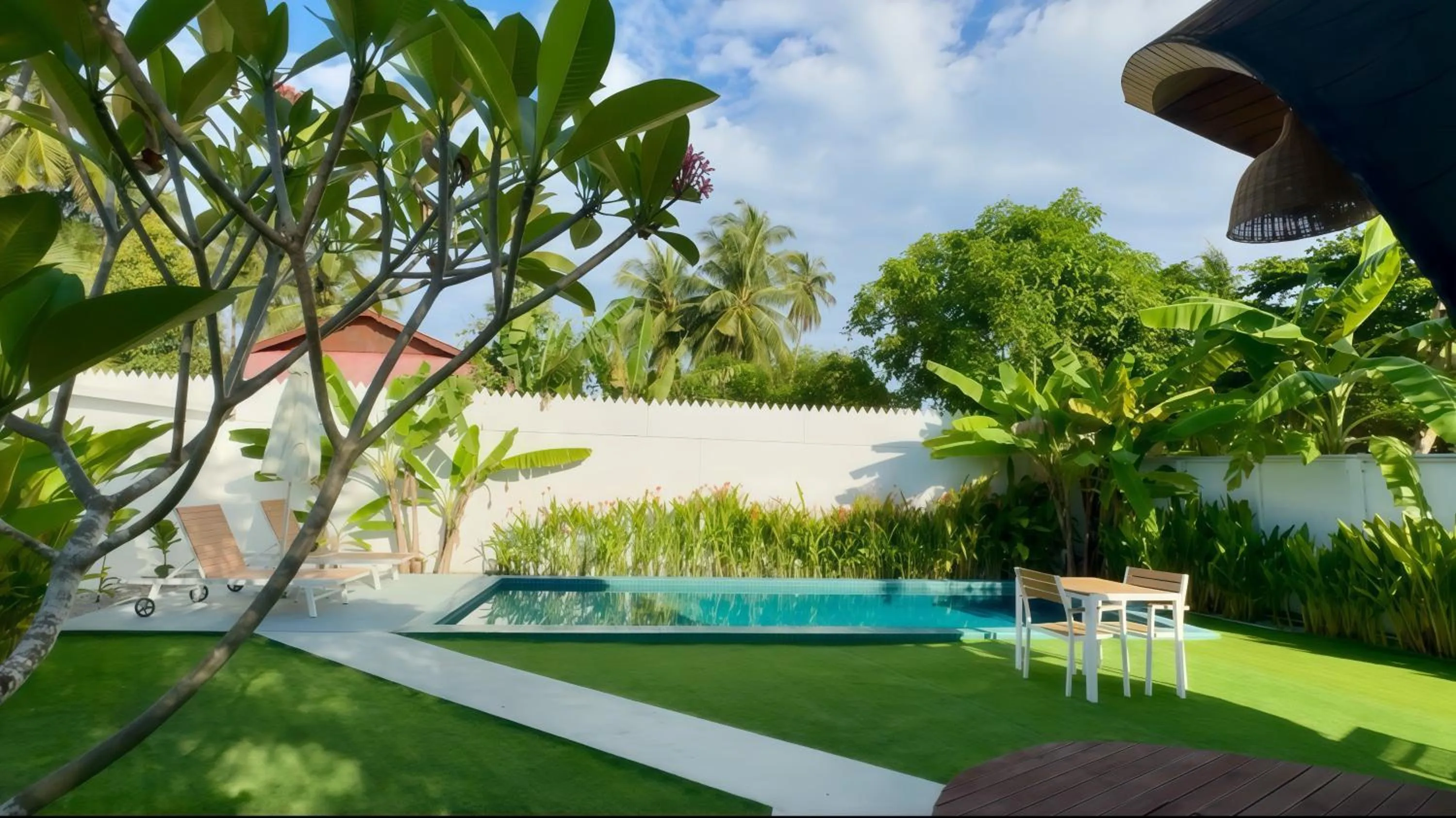 Swimming pool in Found Mansion