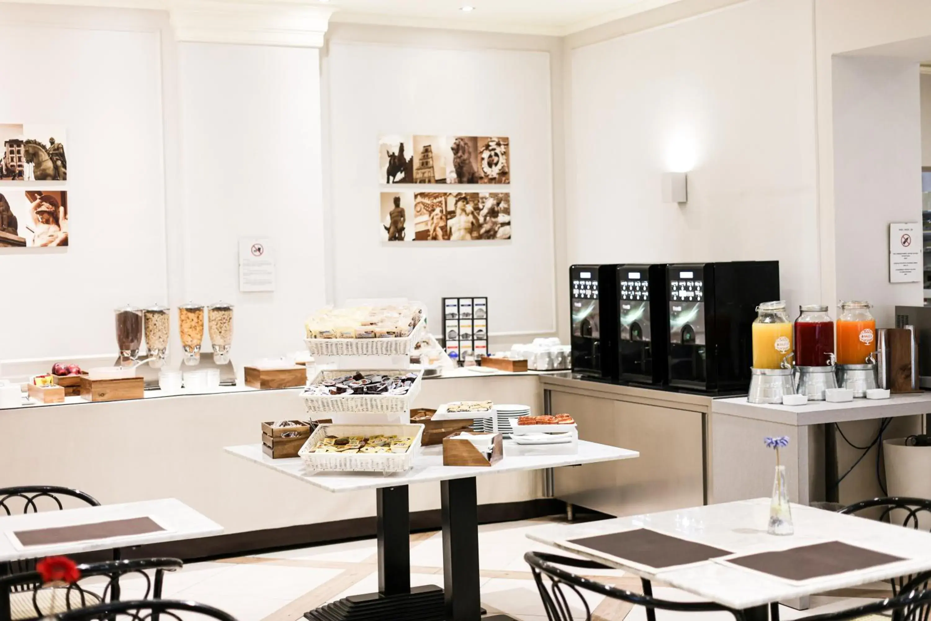 Breakfast in Albergo Firenze Breakfast in Albergo Firenze