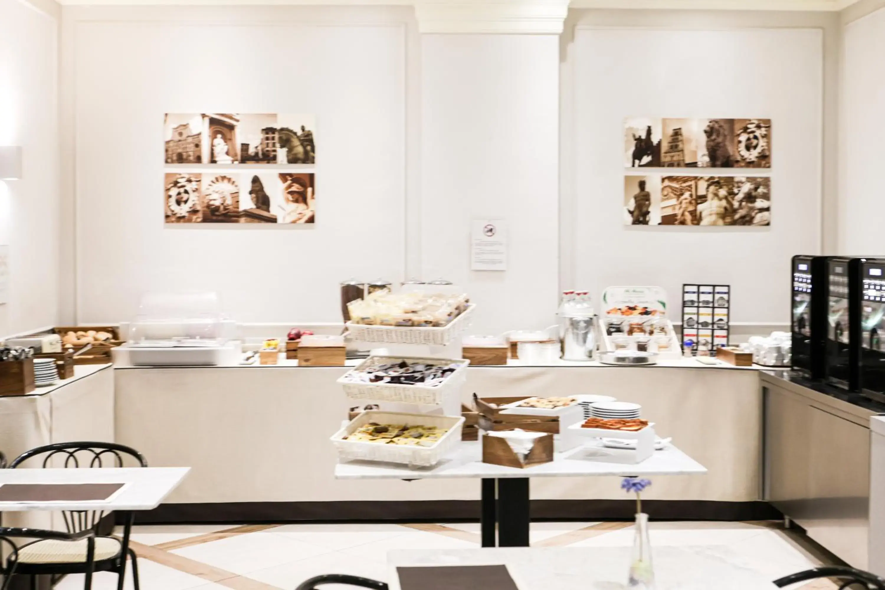 Breakfast in Albergo Firenze Breakfast in Albergo Firenze