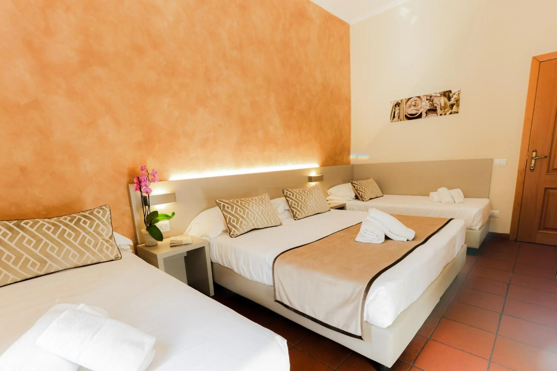 Bedroom, Bed in Albergo Firenze