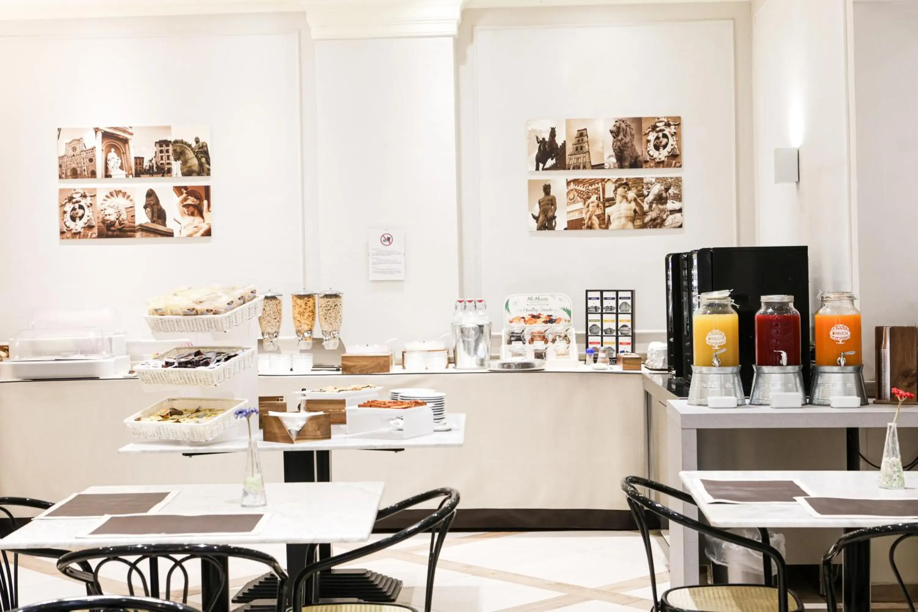 Breakfast in Albergo Firenze Breakfast in Albergo Firenze