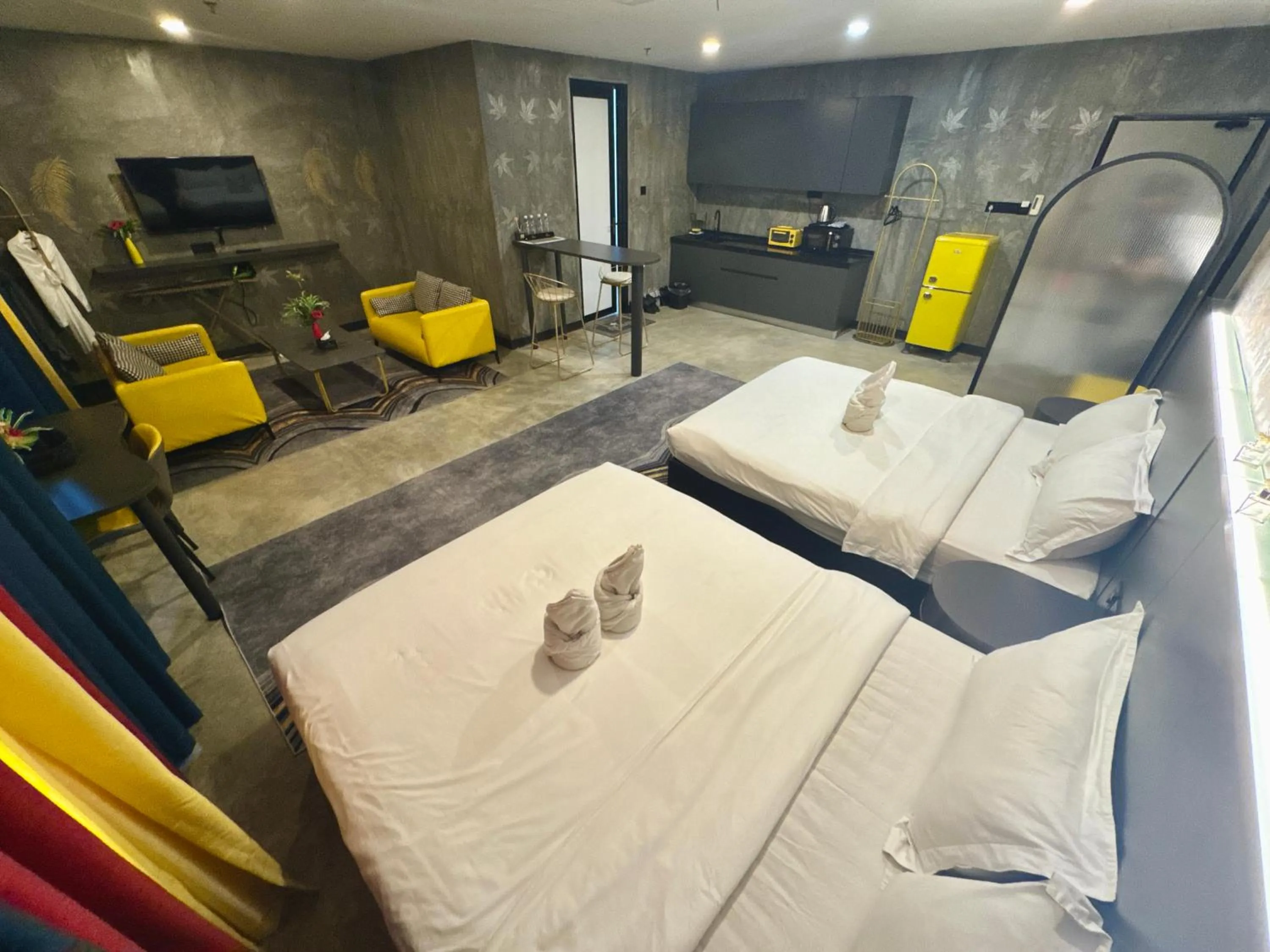 Bed in Sri Indar Hotel & Suites