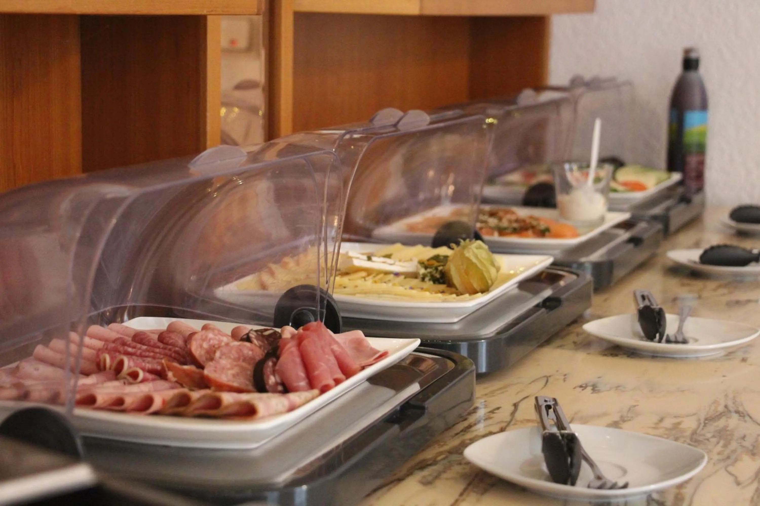 Breakfast in REGIOHOTEL Aparthotel Wernigerode