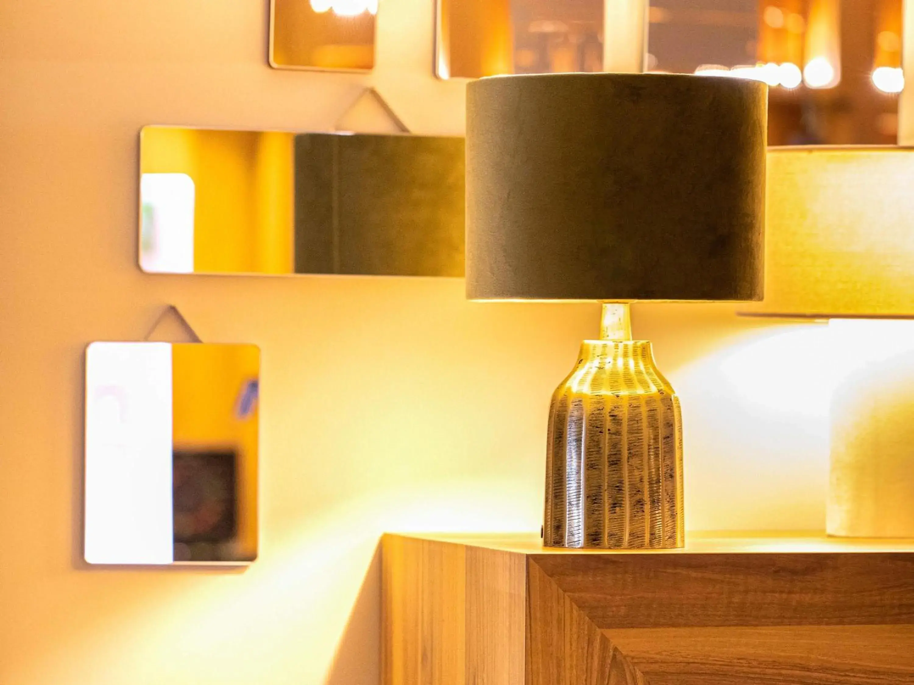 Lounge or bar in Ibis Styles St Etienne - Gare Chateaucreux Lounge or bar in Ibis Styles St Etienne - Gare Chateaucreux