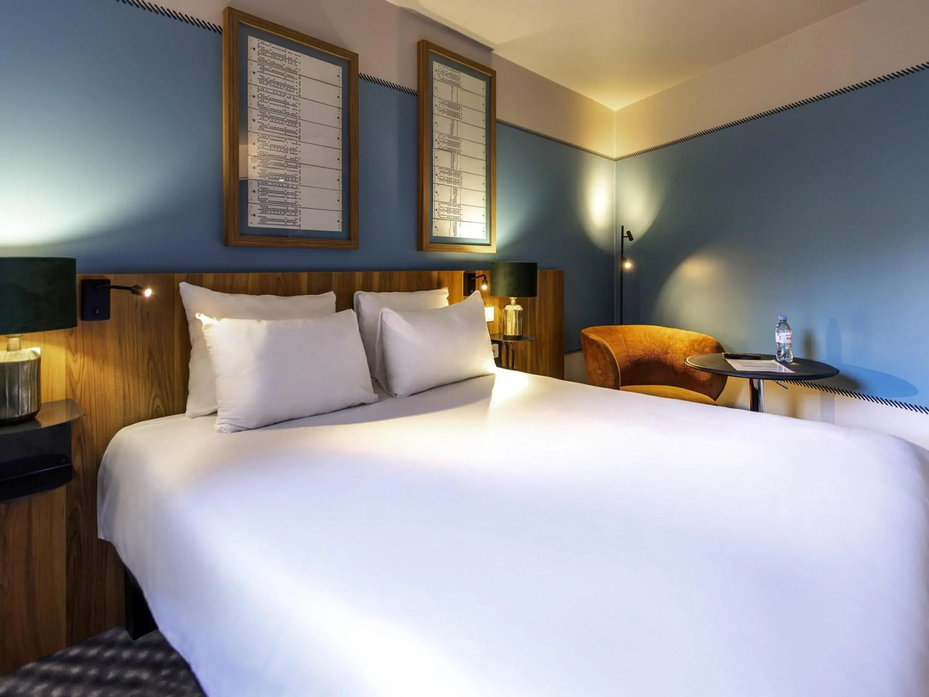 Property building, Bed in Ibis Styles St Etienne - Gare Chateaucreux Property building, Bed in Ibis Styles St Etienne - Gare Chateaucreux