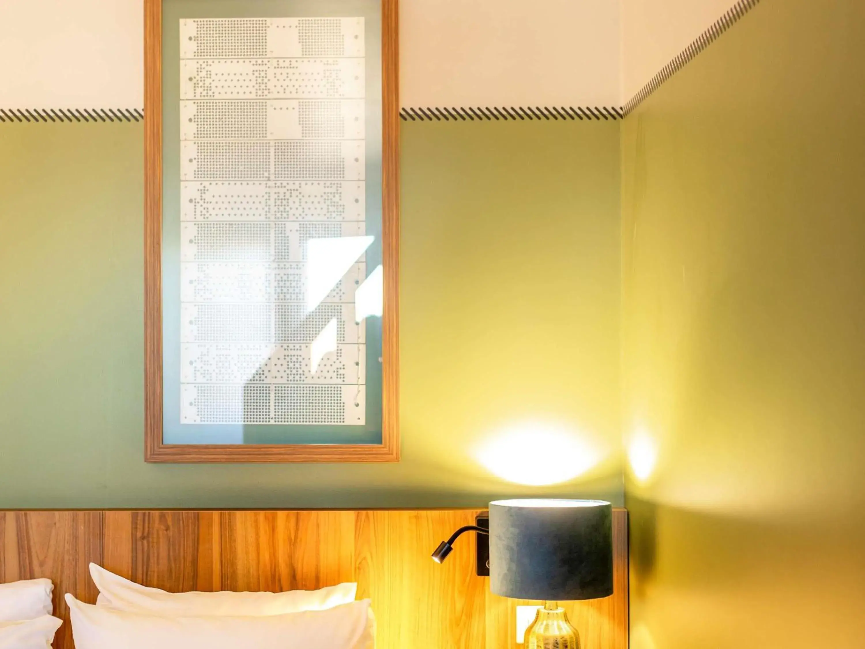 Bedroom, Bed in Ibis Styles St Etienne - Gare Chateaucreux Bedroom, Bed in Ibis Styles St Etienne - Gare Chateaucreux