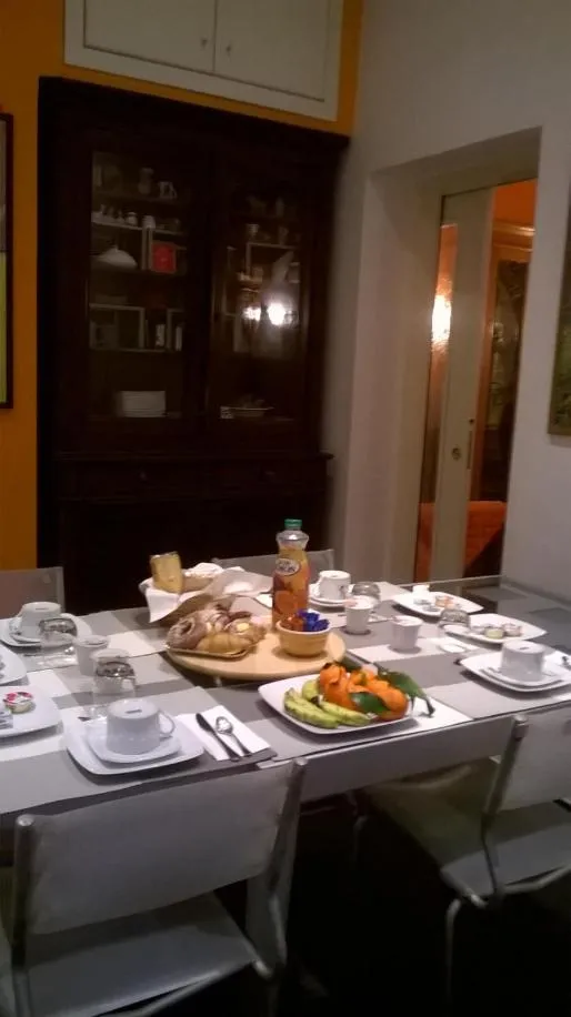 Breakfast in B&B&Courtesy