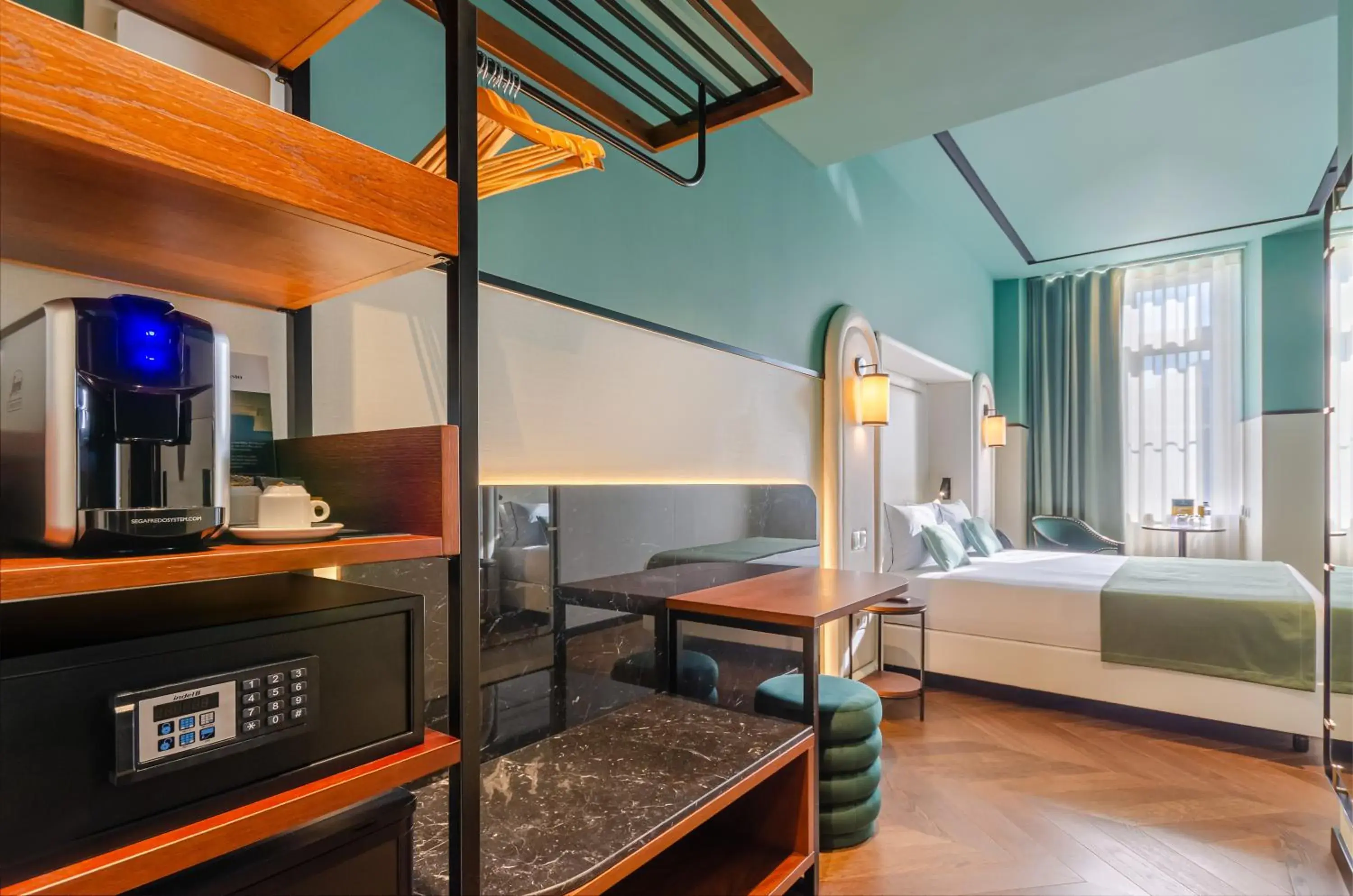 Bedroom, Bed in Nicola Rossio Hotel Bedroom, Bed in Nicola Rossio Hotel