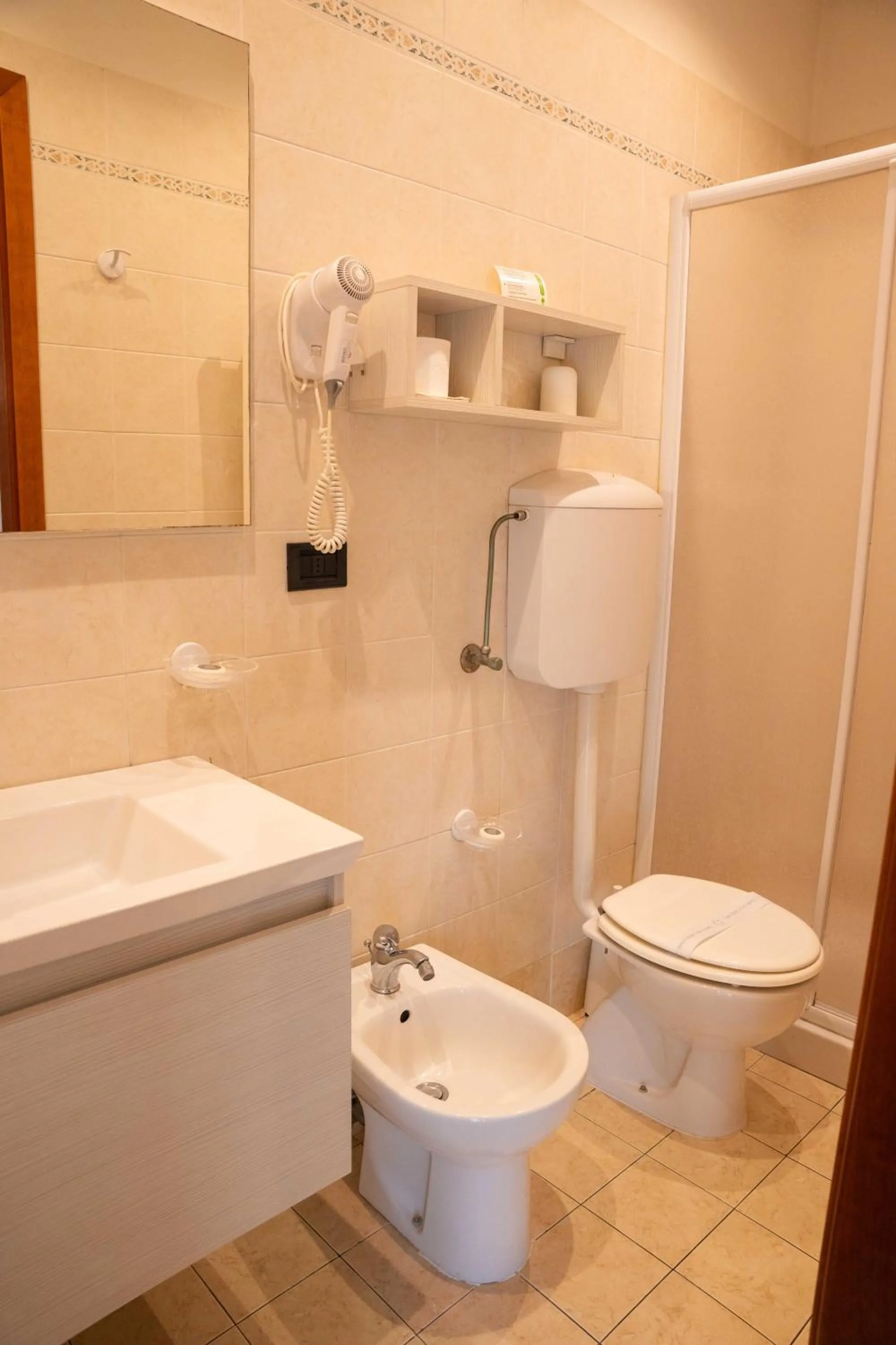 Bathroom in Hotel Pardini