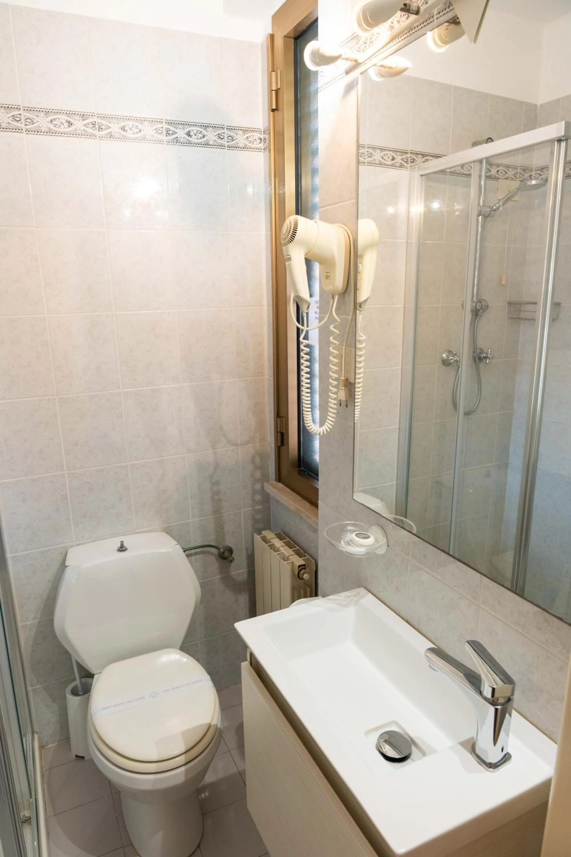 Bathroom in Hotel Pardini