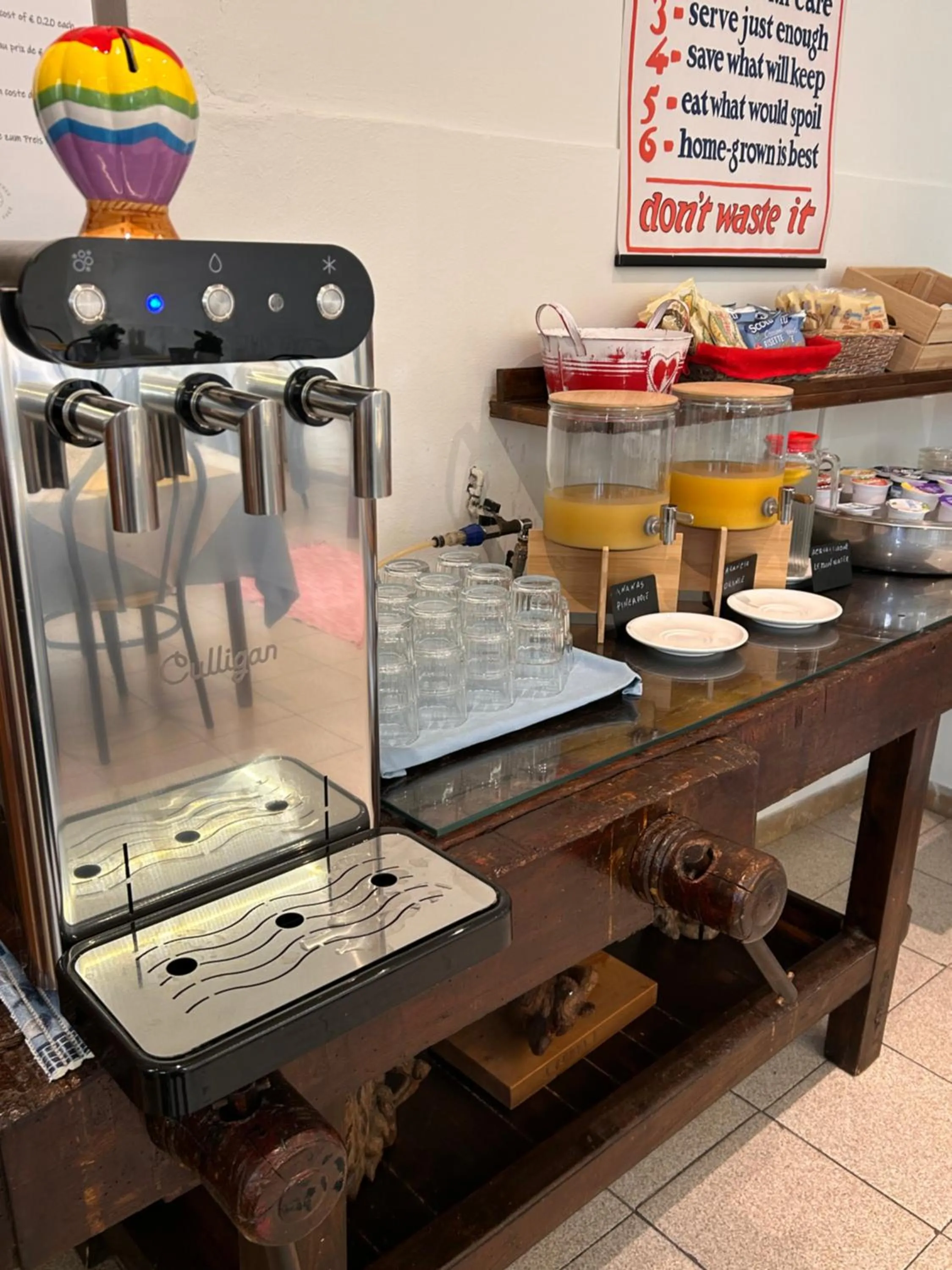 Food and drinks in Hotel Lukas Vegetarian & Vegan