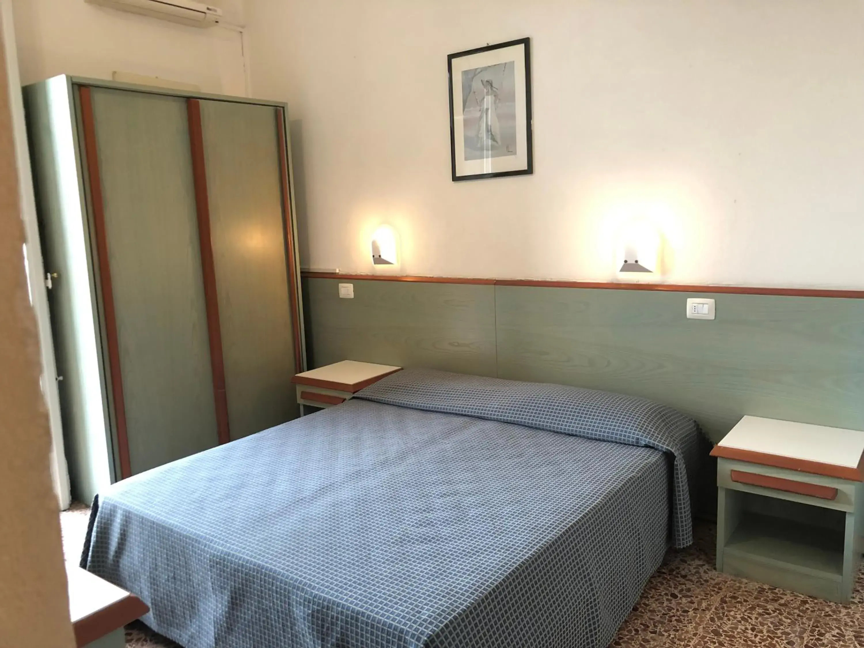 Double or Twin Room with Garden View in Hotel Lukas Vegetarian & Vegan Double or Twin Room with Garden View in Hotel Lukas Vegetarian & Vegan