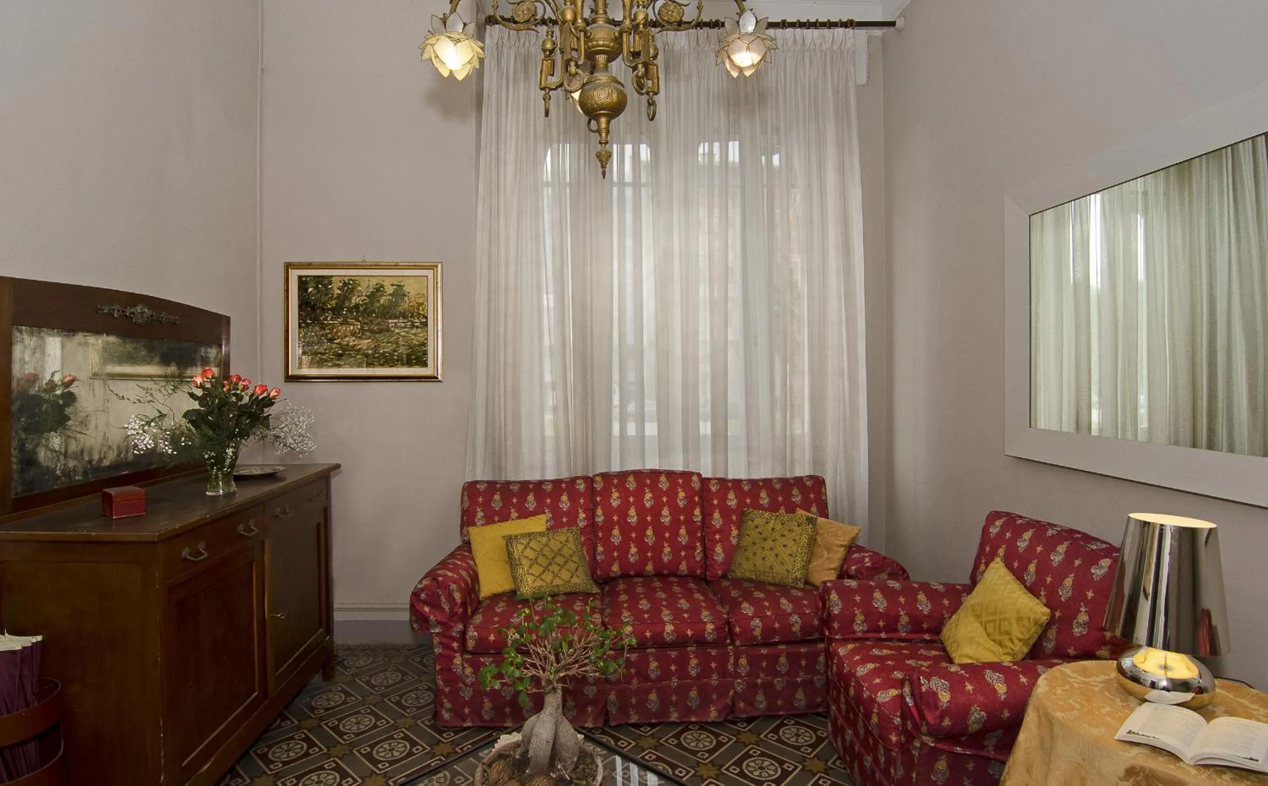 Decorative detail in Hotel Lukas Vegetarian & Vegan