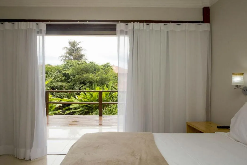 Patio, Bed in Pousada Blue Ocean