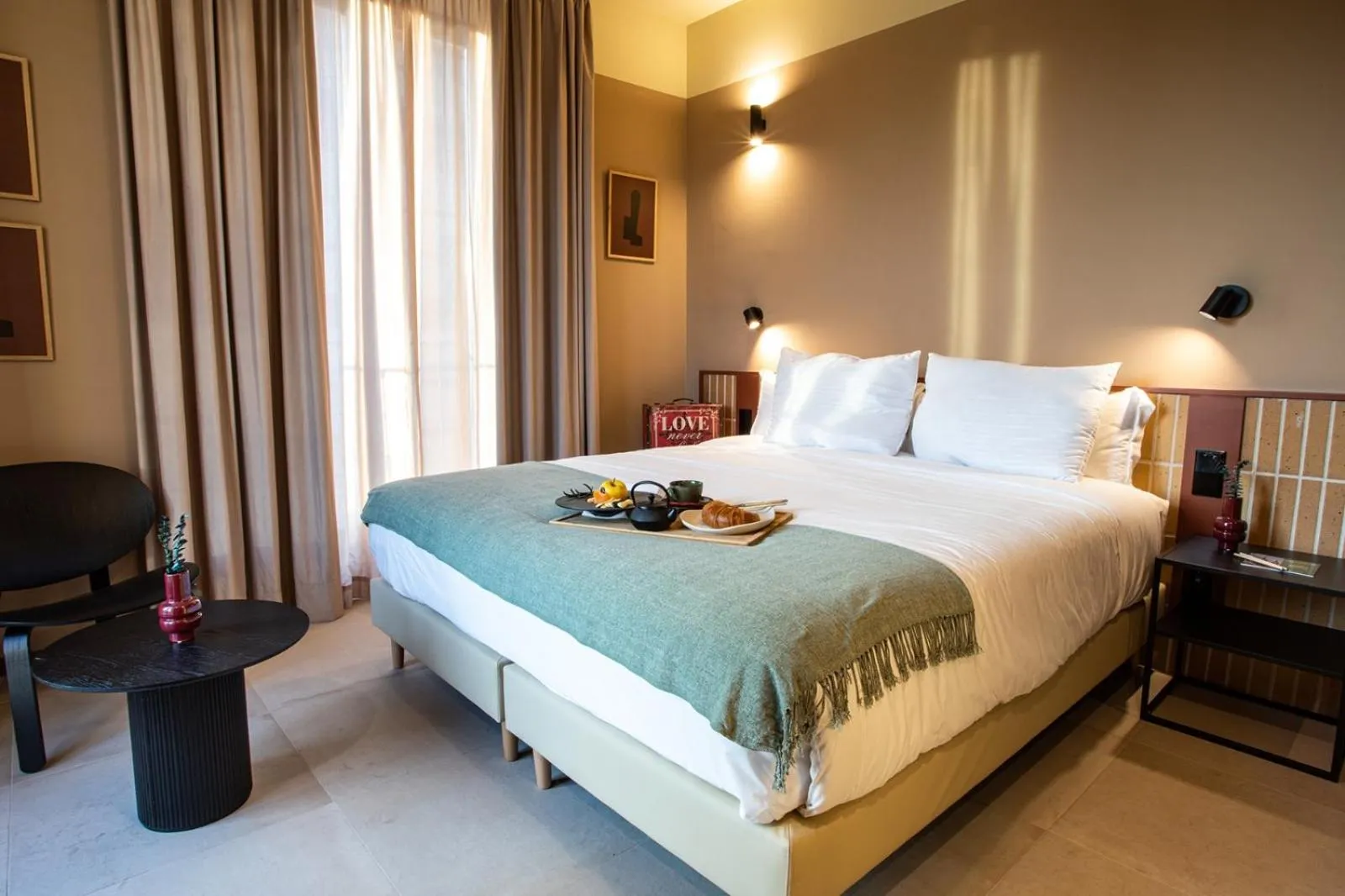 Photo of the whole room, Bed in CASA Y FONDA 1888