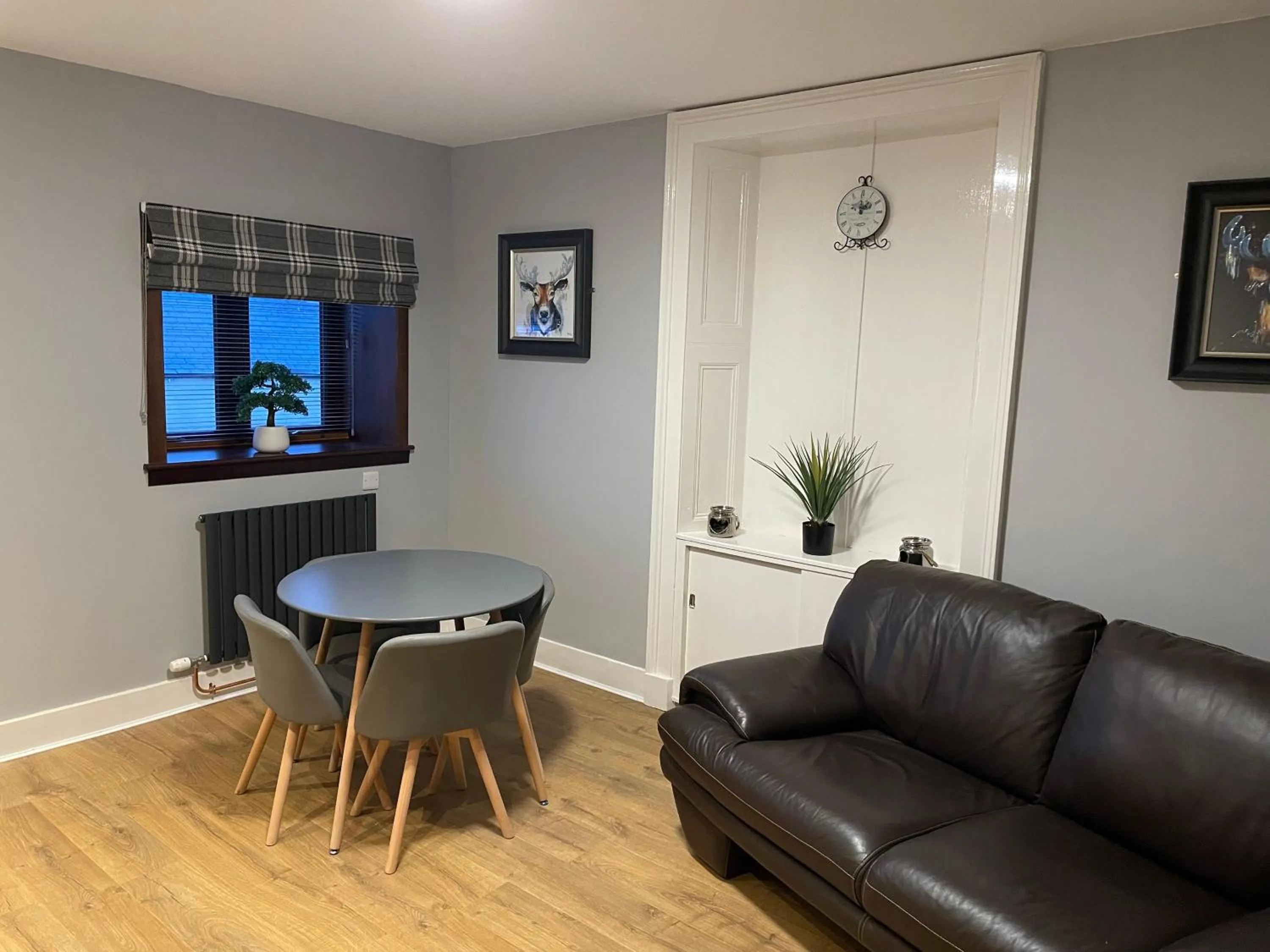 Kitchen or kitchenette in Commercial Hotel (Insch)