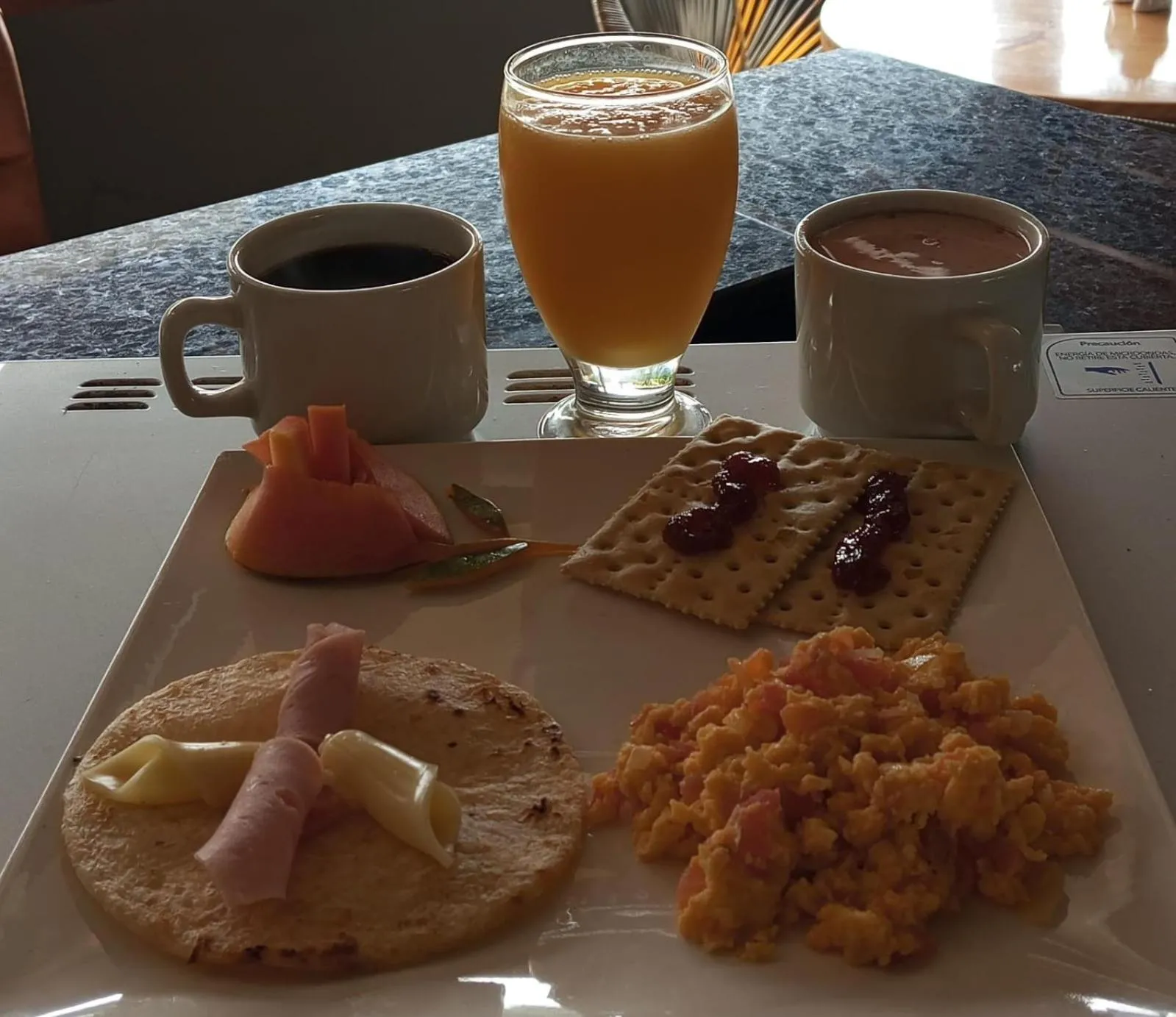 Breakfast in Hotel Las Flores