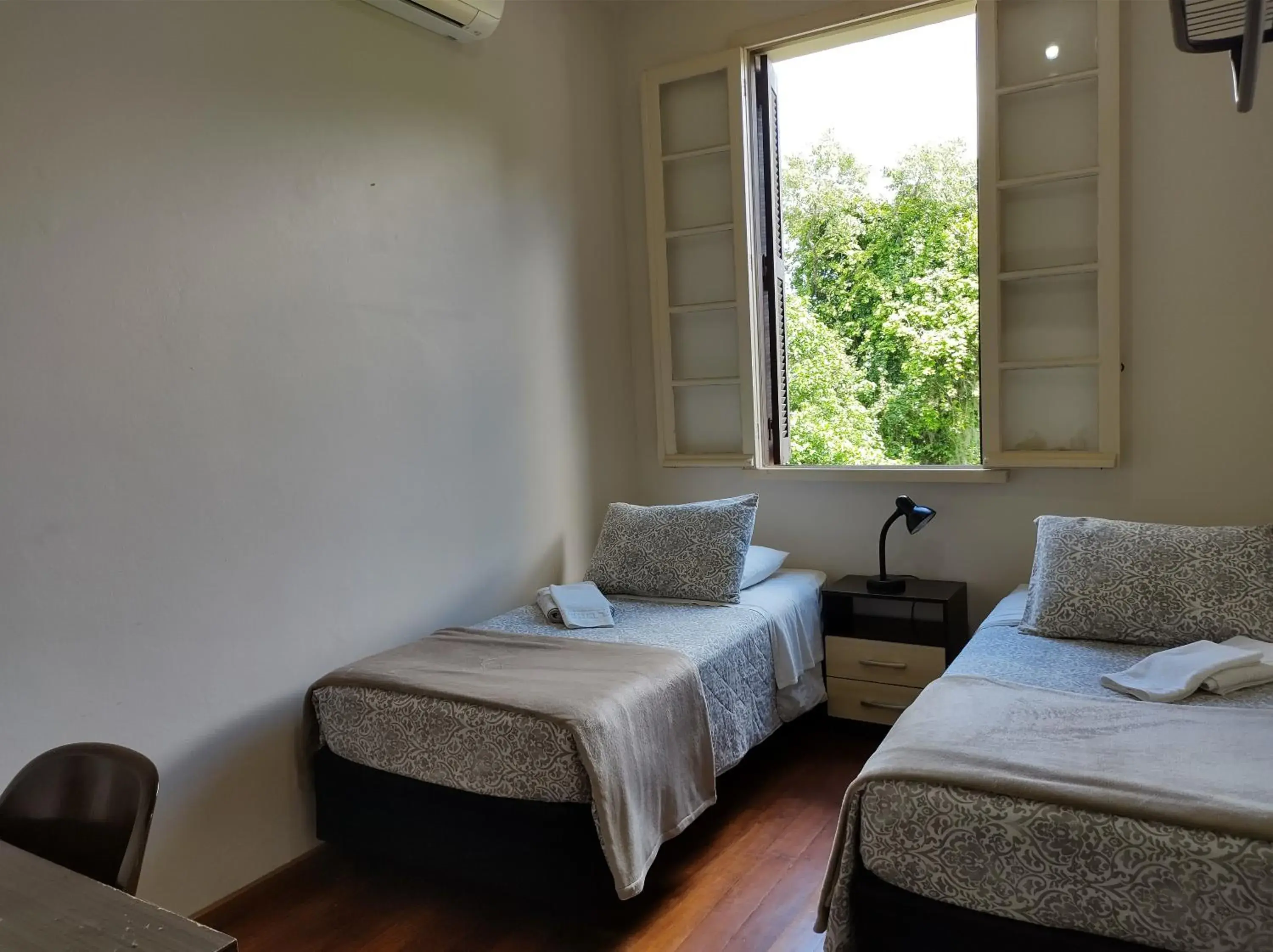 Single Room with Private Bathroom in Vila Betânia Single Room with Private Bathroom in Vila Betânia
