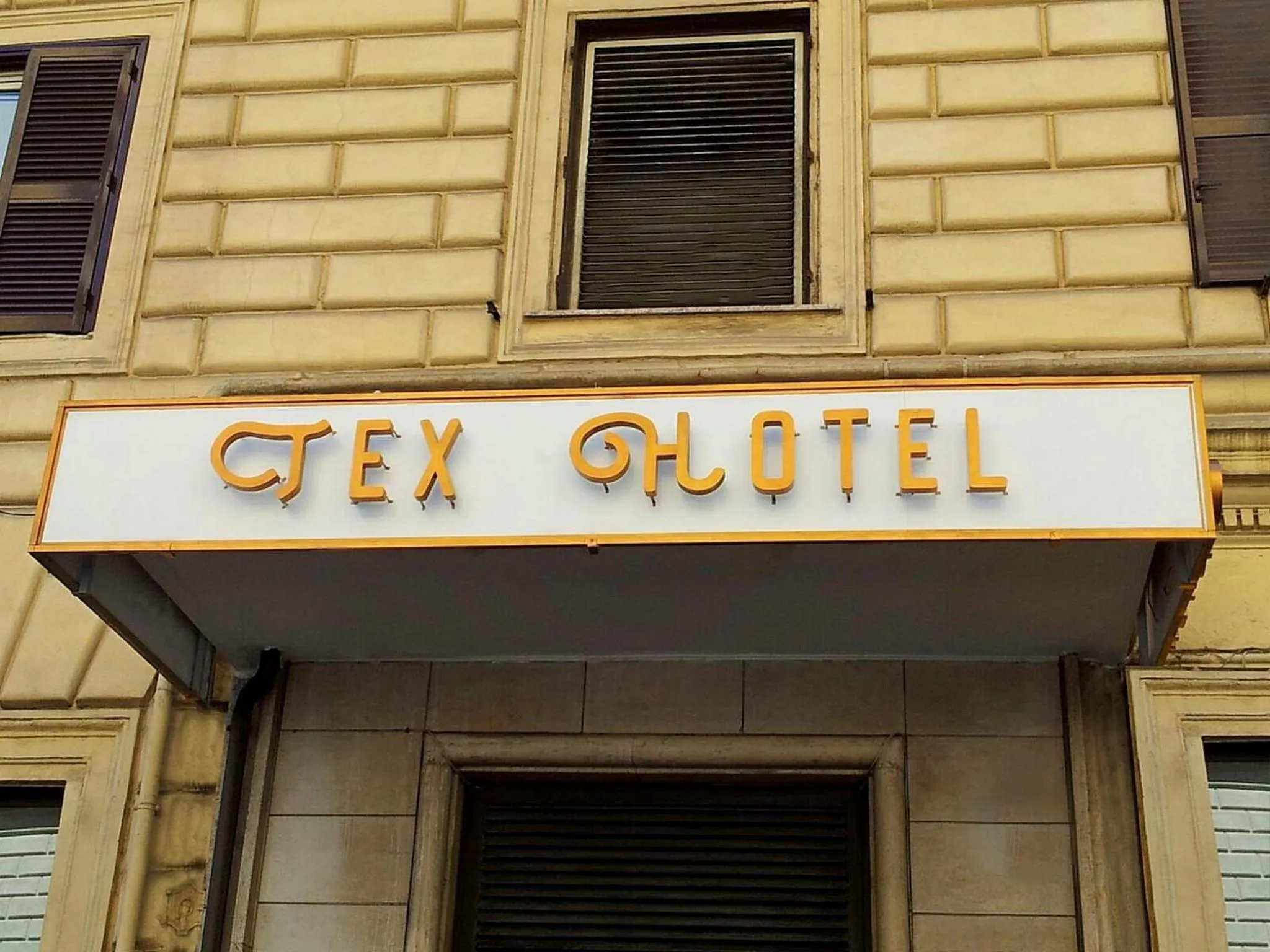 Facade/entrance in Hotel Tex