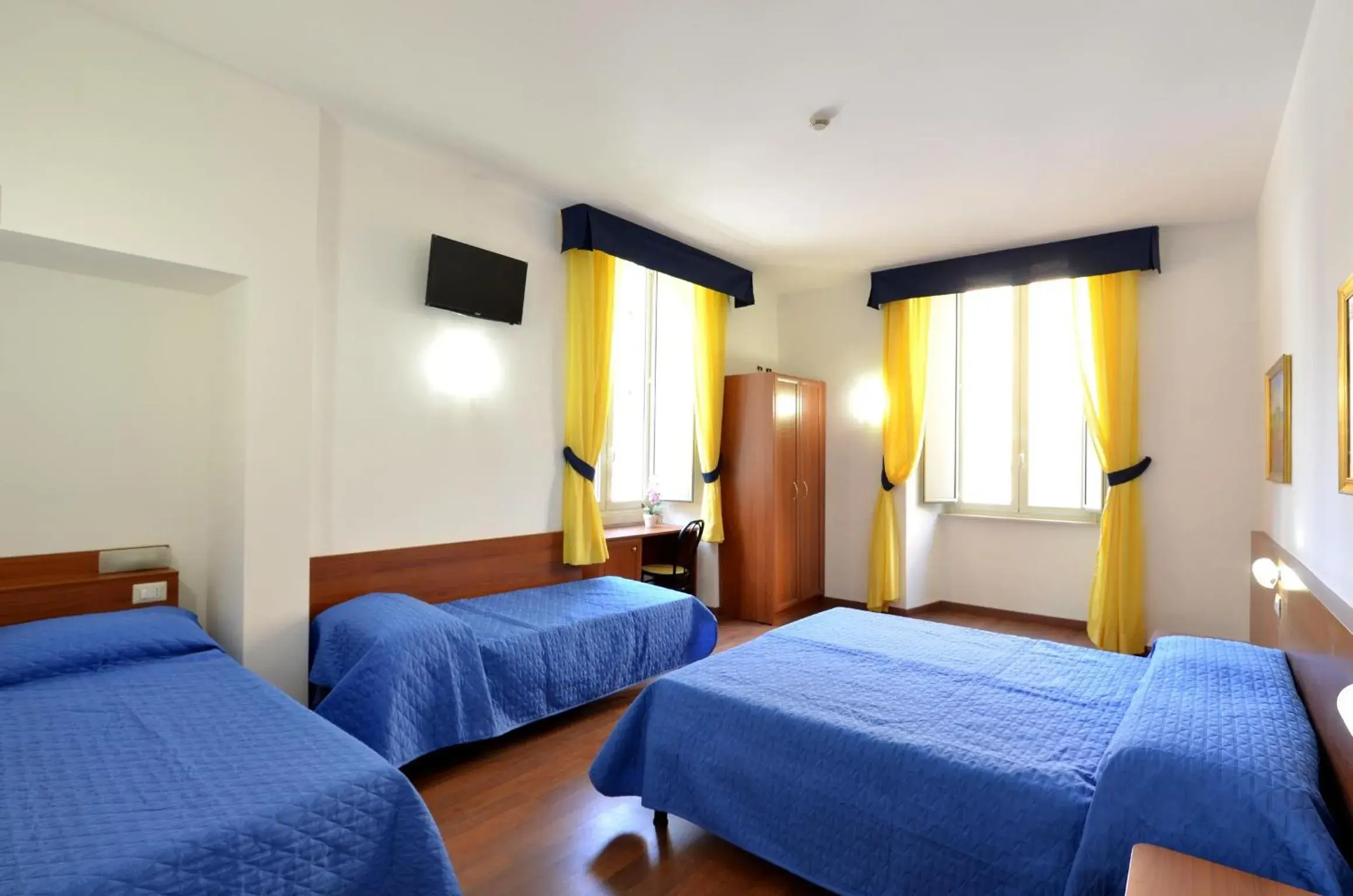 Bedroom, Bed in Hotel Tex Bedroom, Bed in Hotel Tex