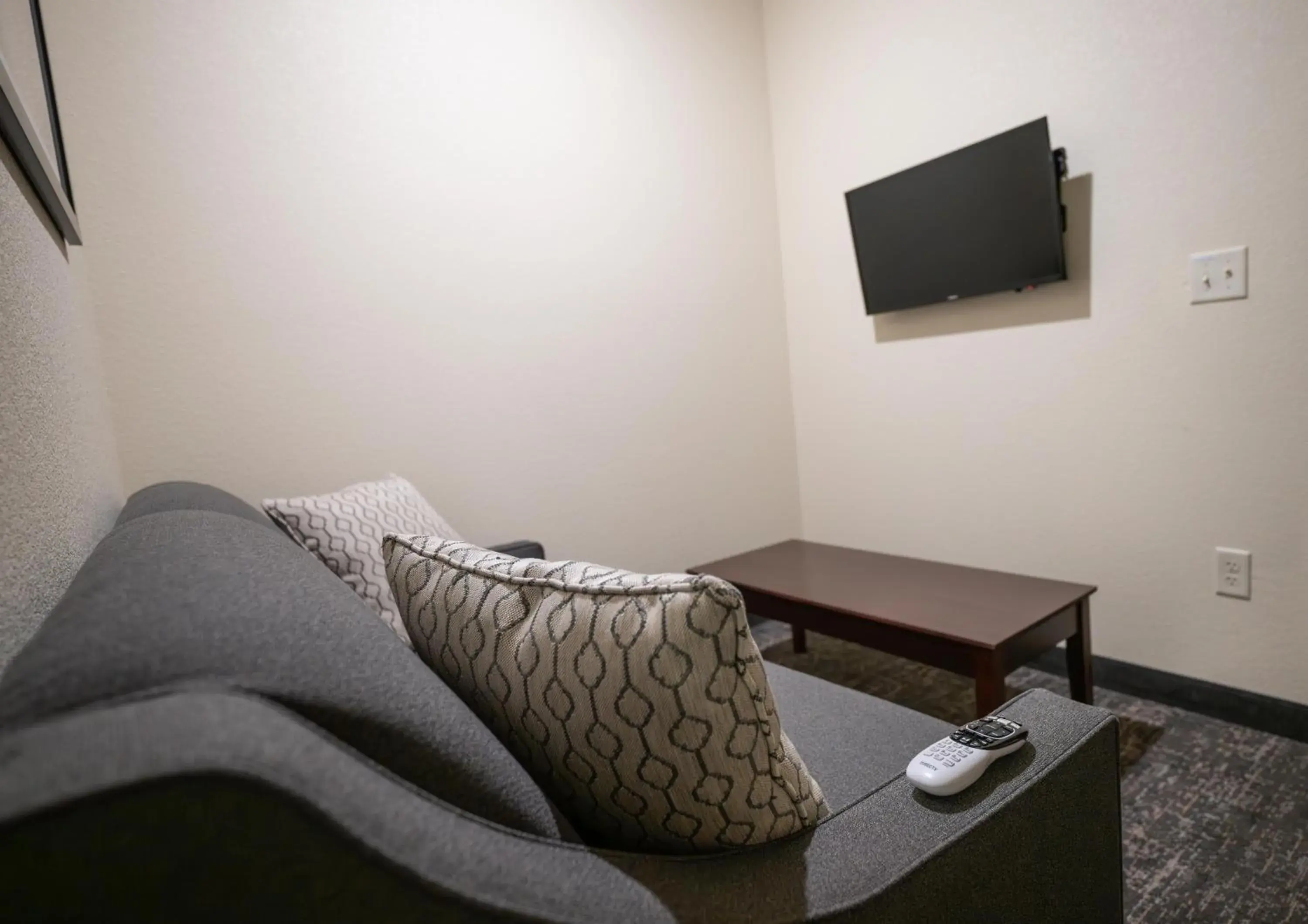 Bedroom in Cobblestone Hotel & Suites - Lamar Bedroom in Cobblestone Hotel & Suites - Lamar