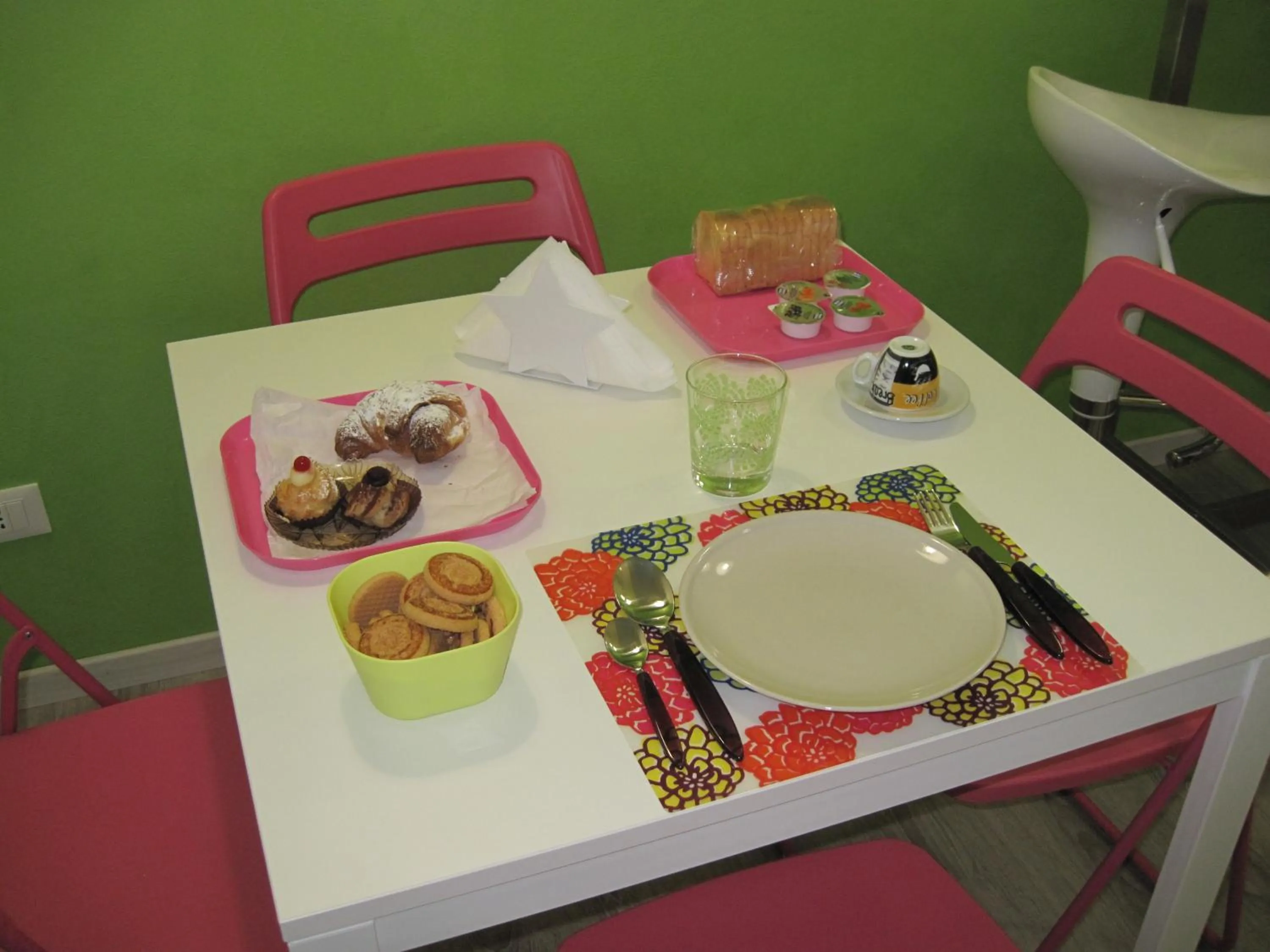 Food and drinks in Bed & Breakfast Amari 58