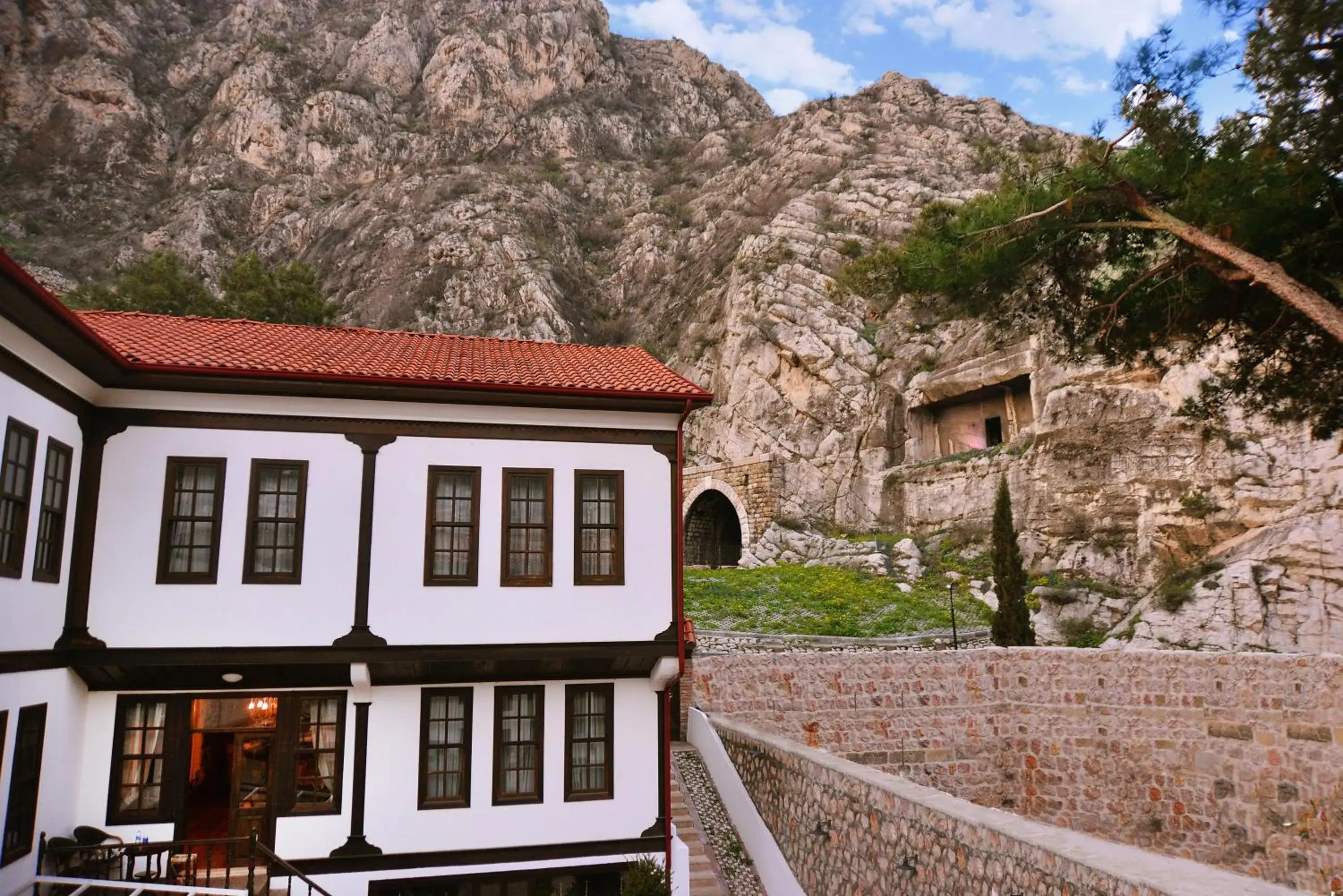 Property building in Uluhan Hotel Property building in Uluhan Hotel