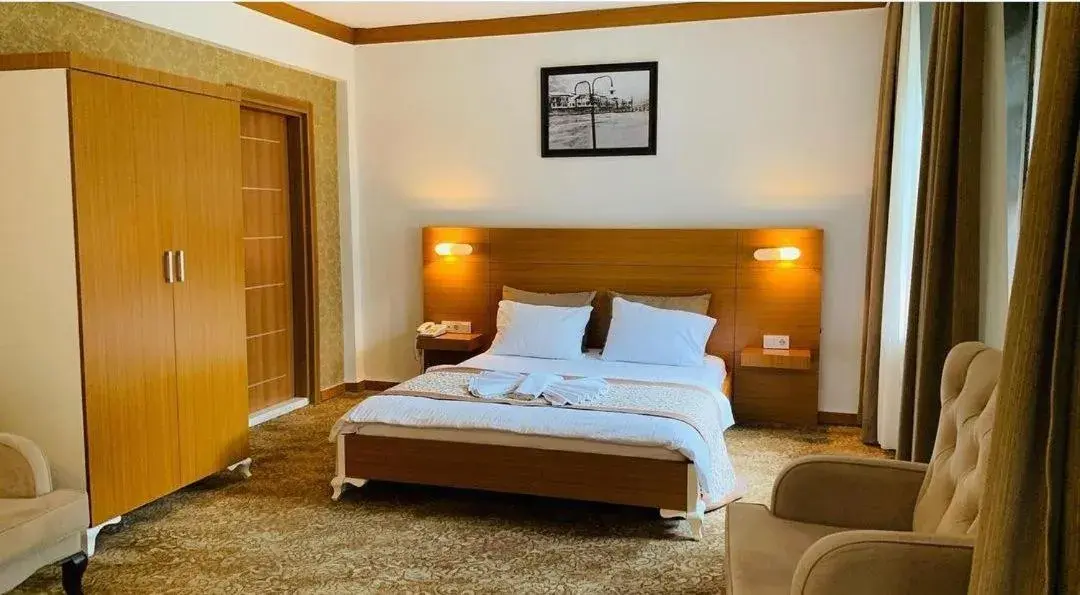 Photo of the whole room, Bed in Uluhan Hotel Photo of the whole room, Bed in Uluhan Hotel