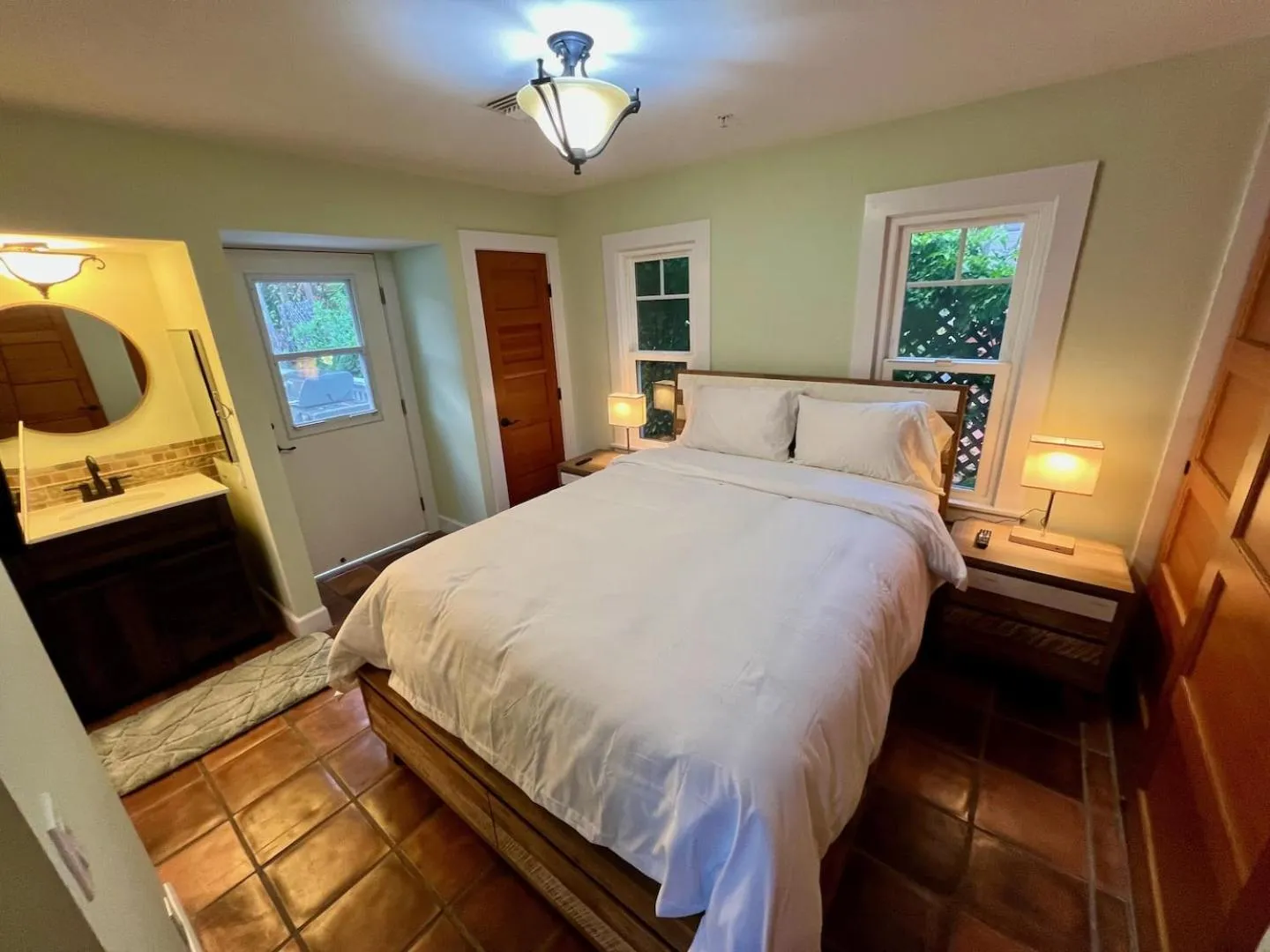 Bed in Catalina 3 bedrooms with Hot Tub & Golf Cart