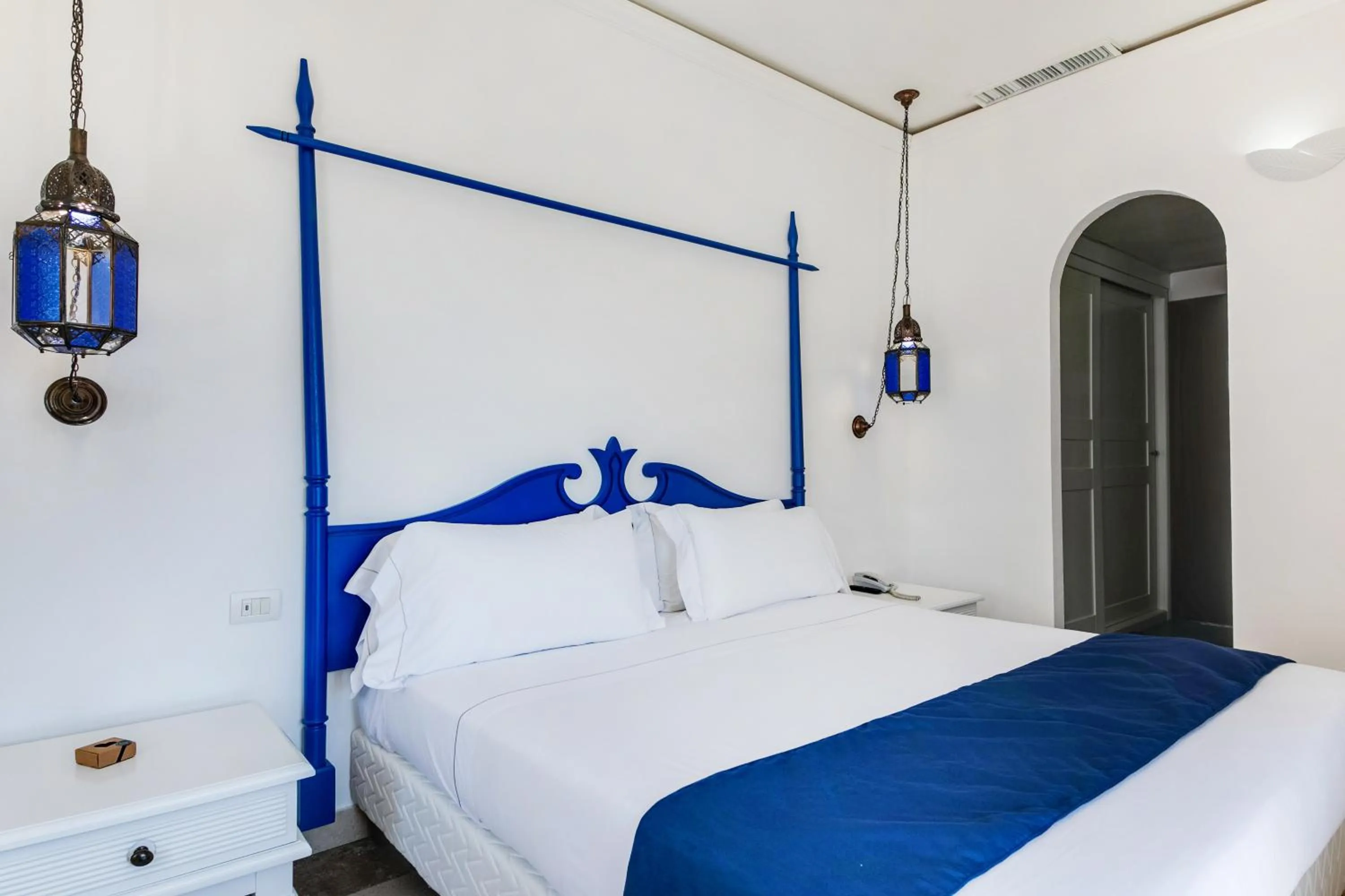 Bed in Phi Hotel Sighientu