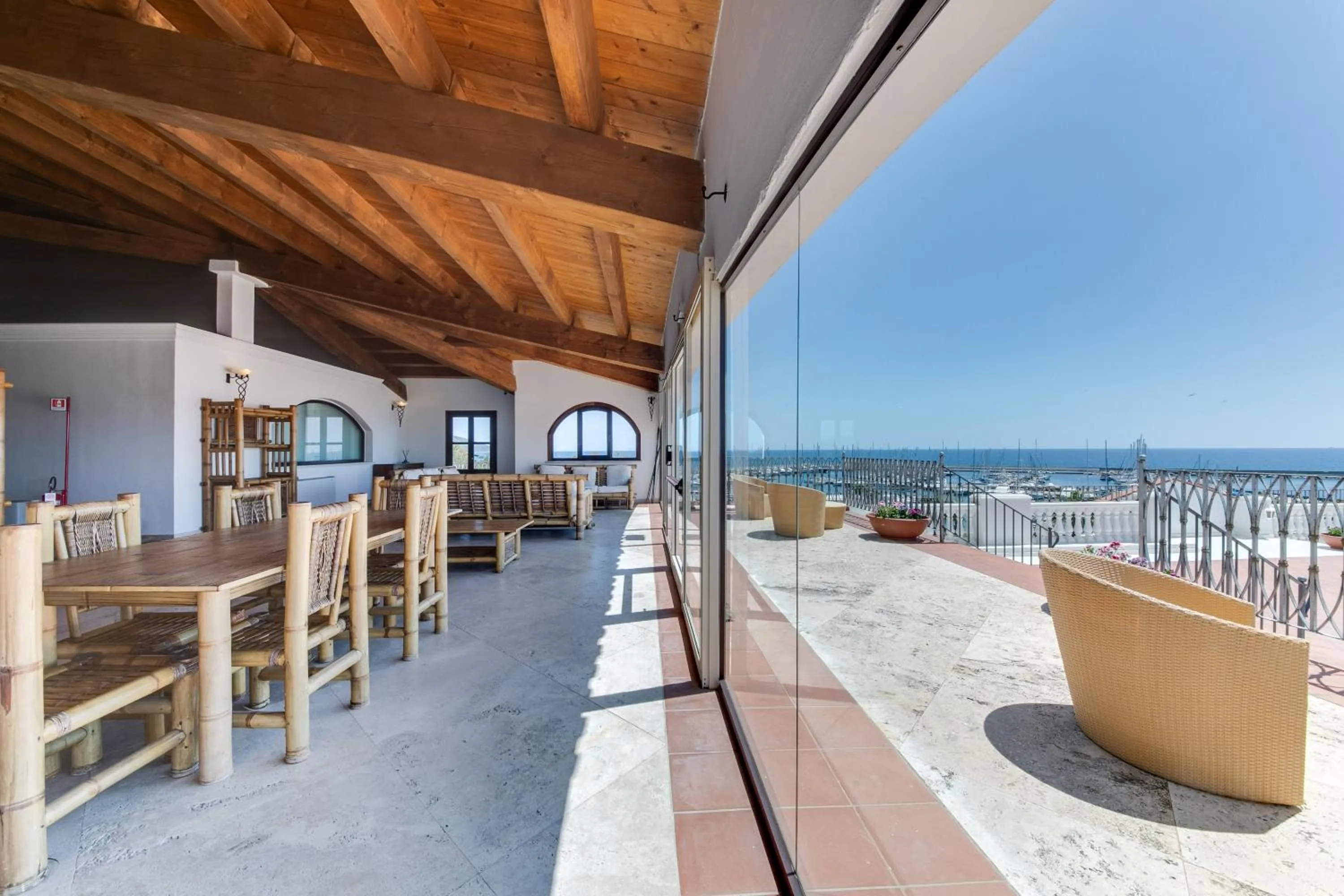 Balcony/Terrace in Phi Hotel Sighientu