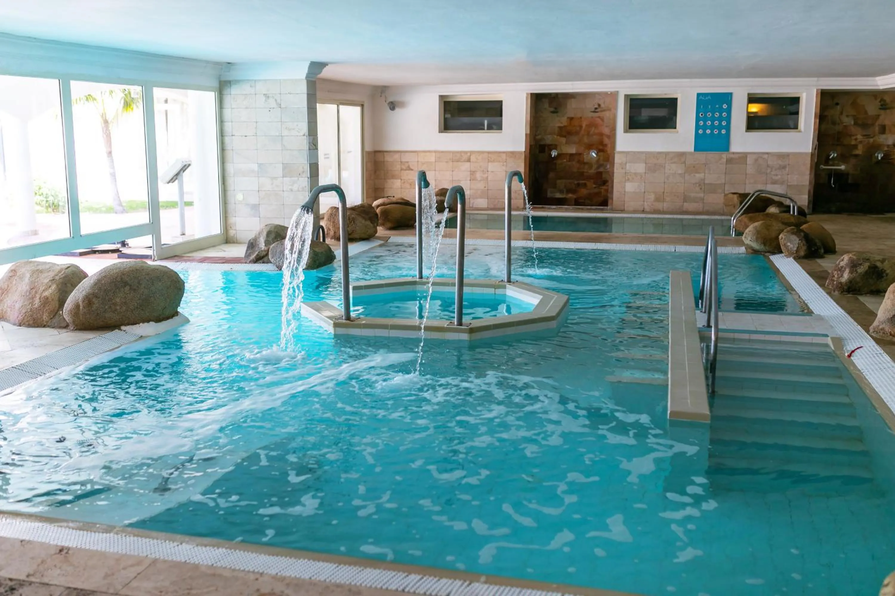 Spa and wellness centre/facilities in Phi Hotel Sighientu