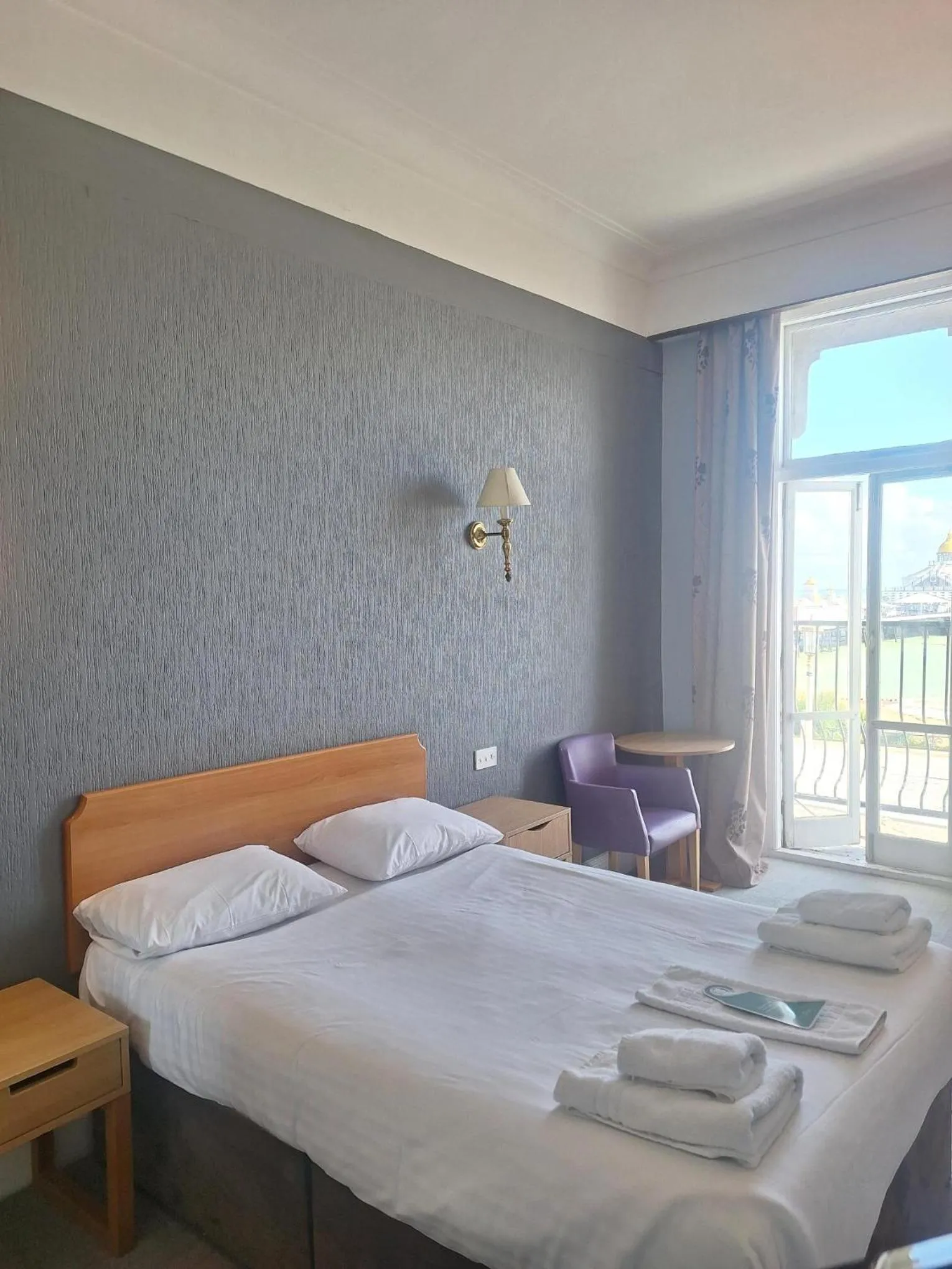 Bed in The Burlington Hotel