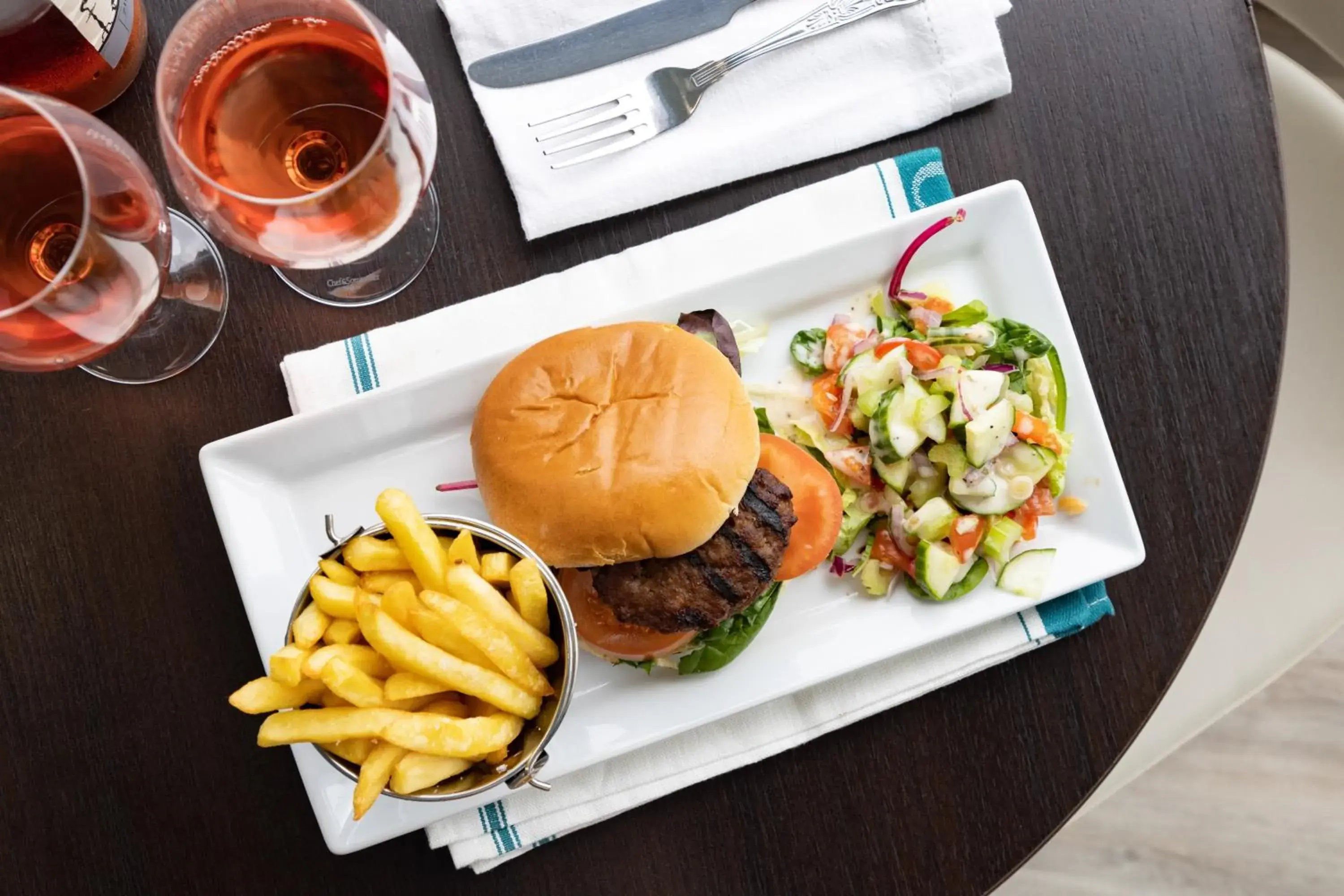 Food and drinks in The Burlington Hotel Food and drinks in The Burlington Hotel