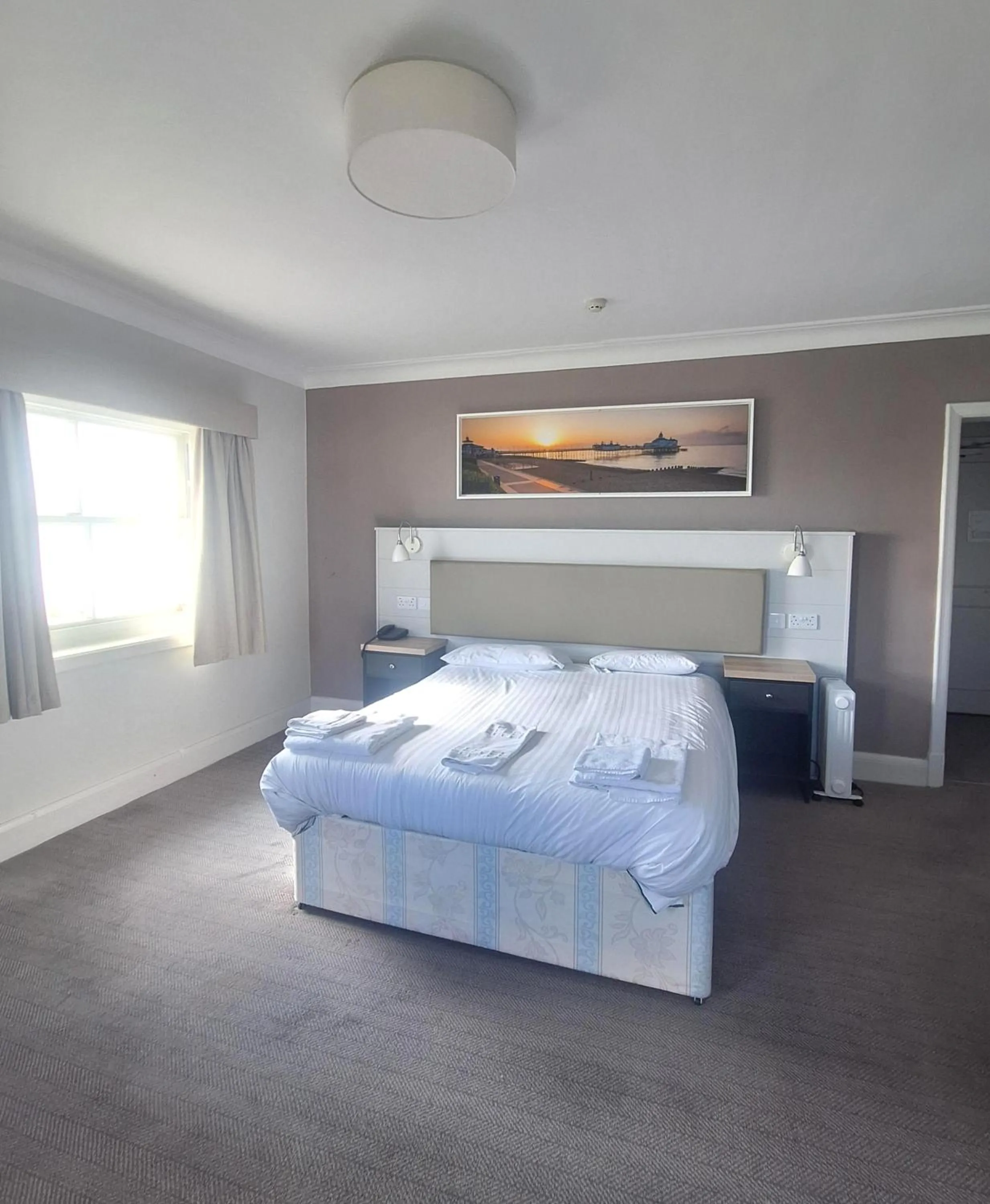 Bed in The Burlington Hotel