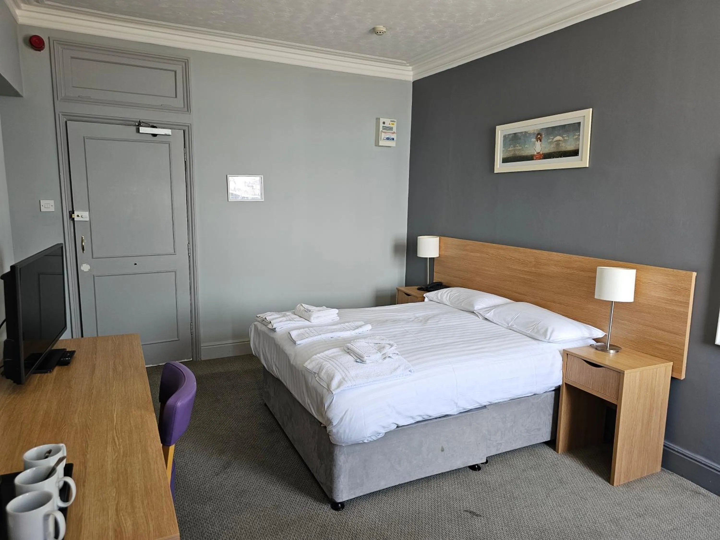 Bed in The Burlington Hotel